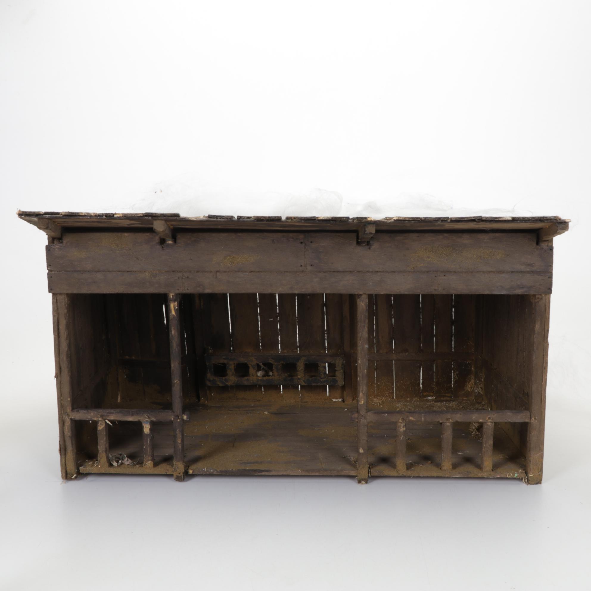 Hand-Crafted Nativity Set with Stable and Ceramic Figures