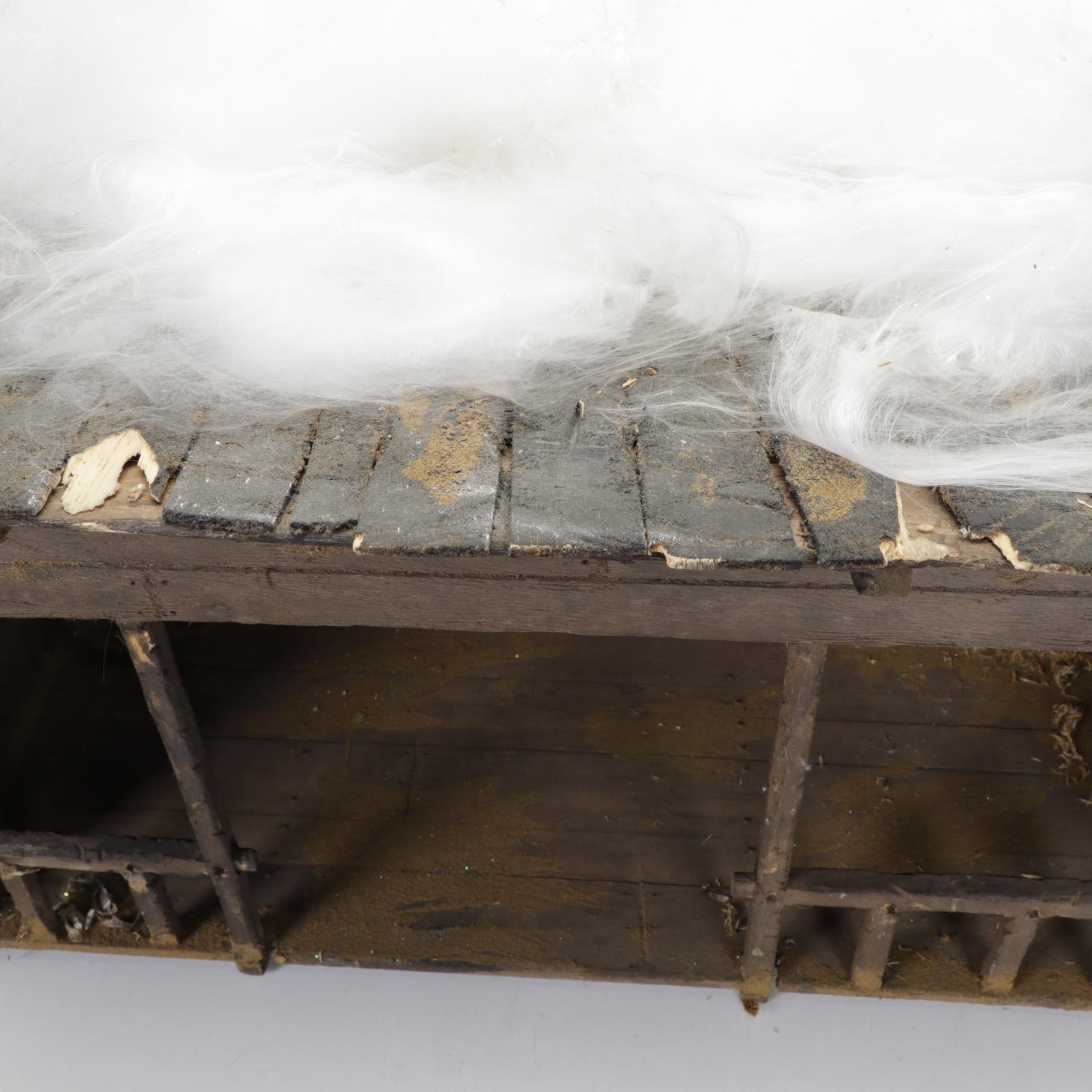 Hand-Crafted Nativity Set with Stable and Ceramic Figures