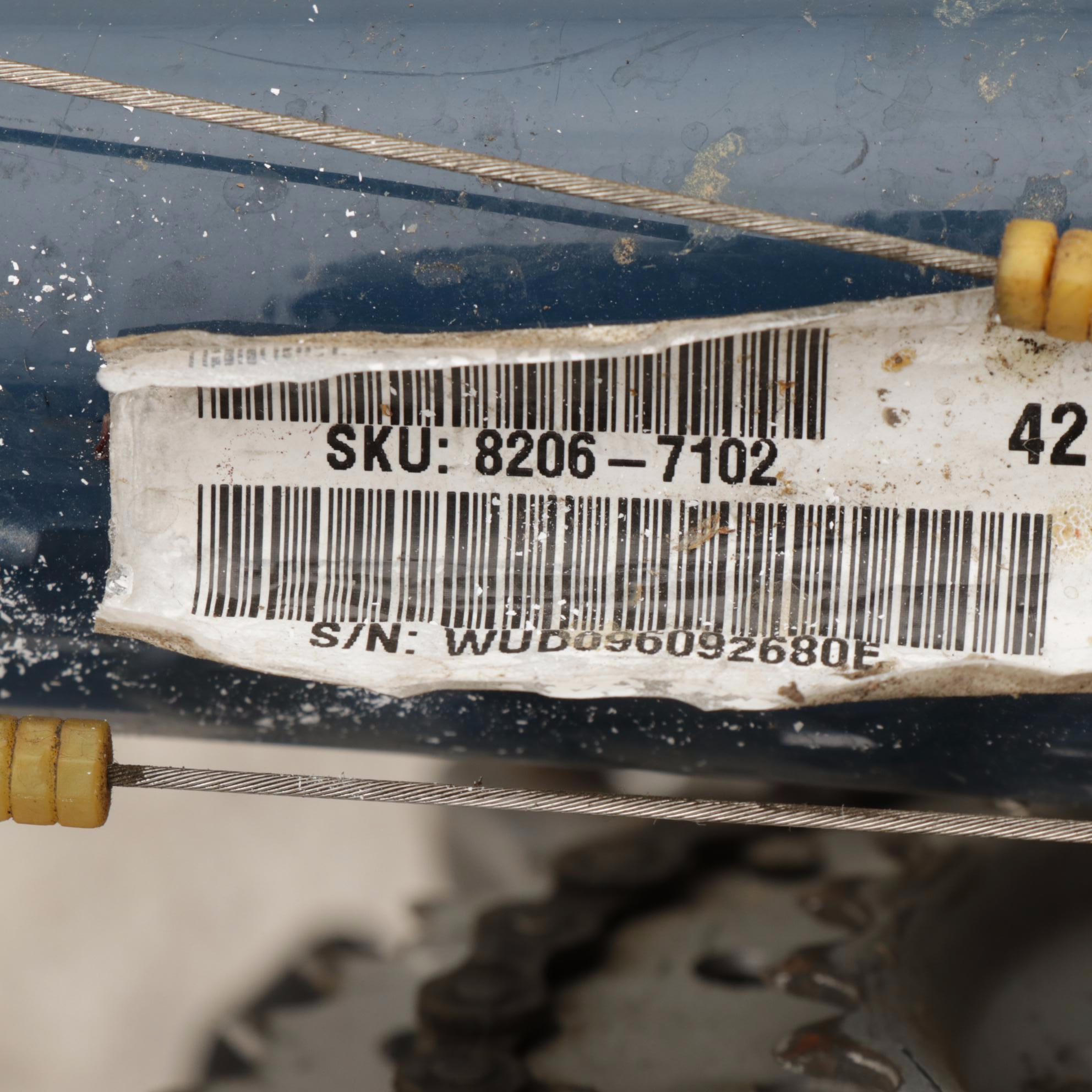 Specialized Globe EN14764 Aluminum Bike