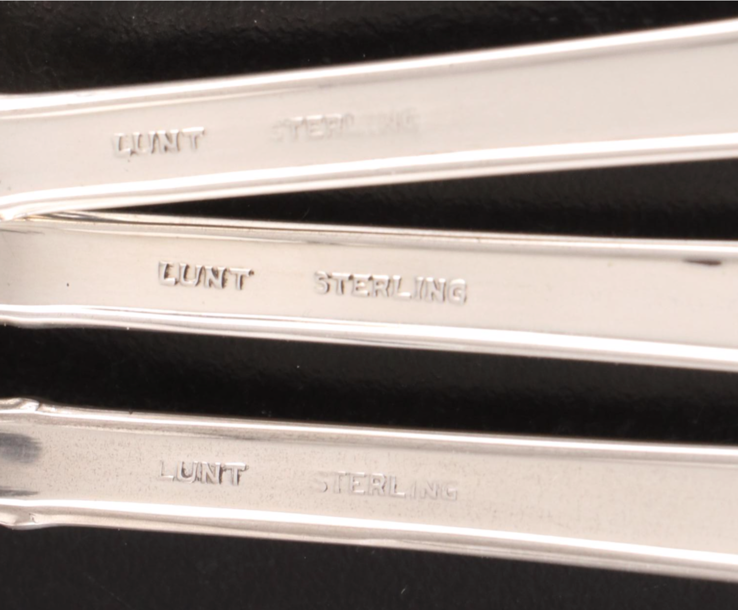 Lunt "Modern Victorian" Sterling Silver Flatware