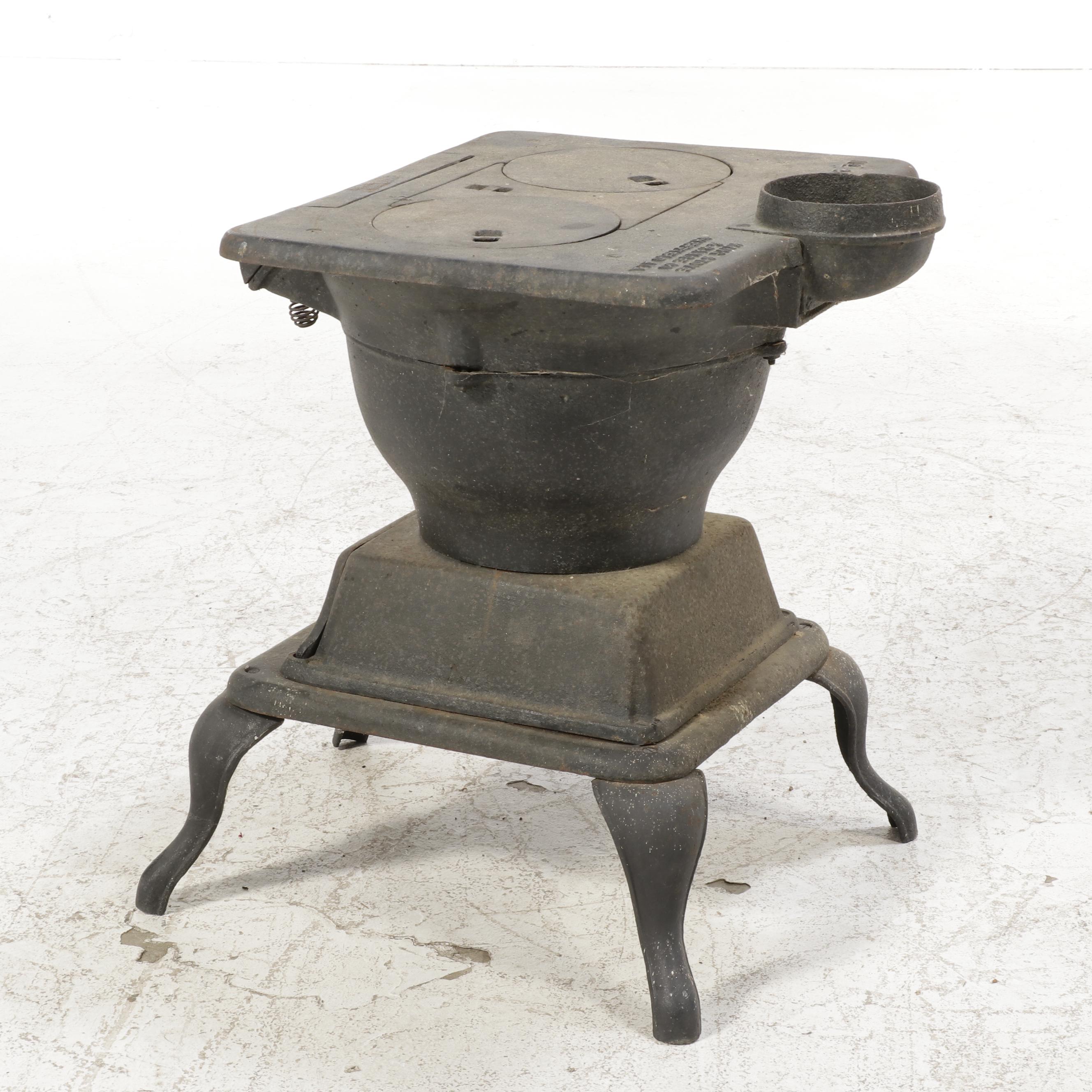 King Stove & Range Co. Fatso No. 200 Cast Iron Stove, Early 20th Century