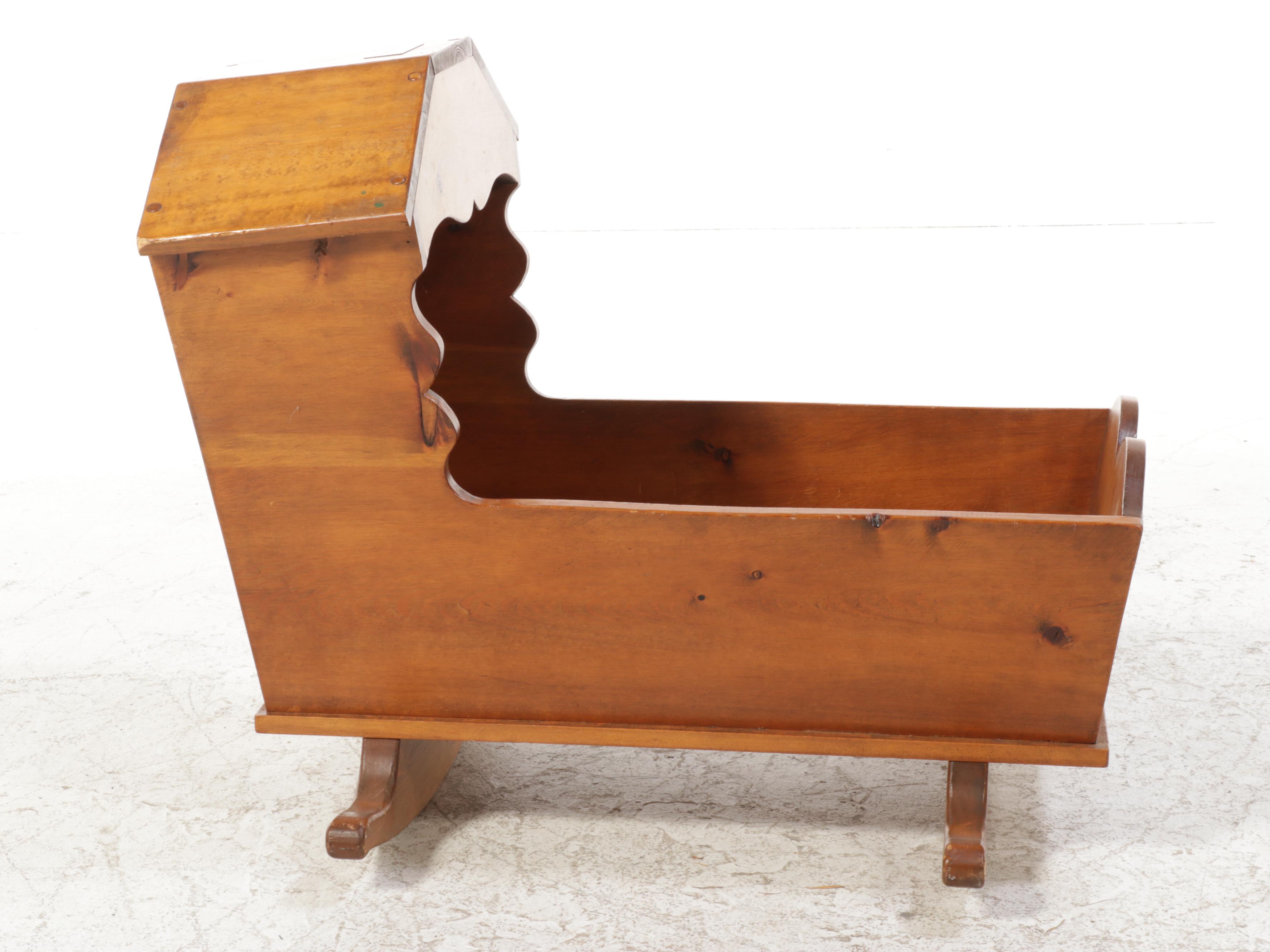 American Primitive Style Pine Hooded Cradle, Late 20th Century