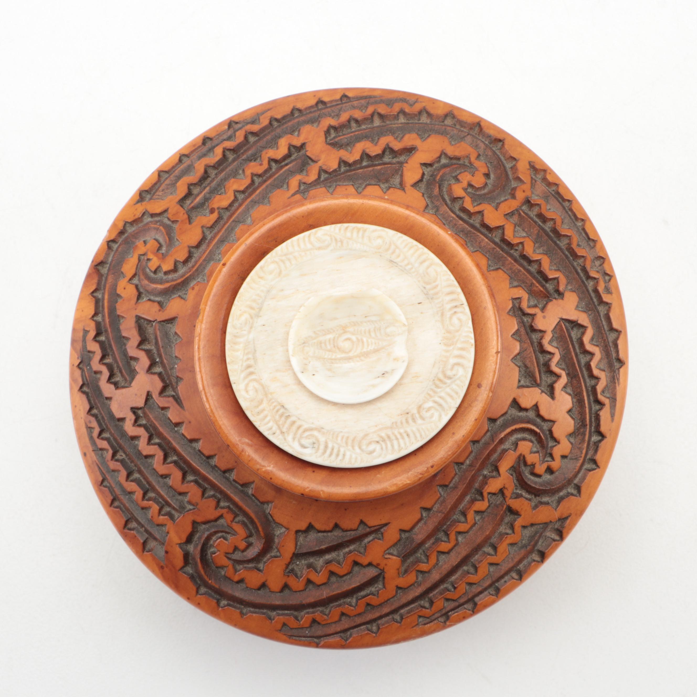 Navajo Sgraffito Polychrome Terracotta Vase with Maori Totara Wood Carved Jar