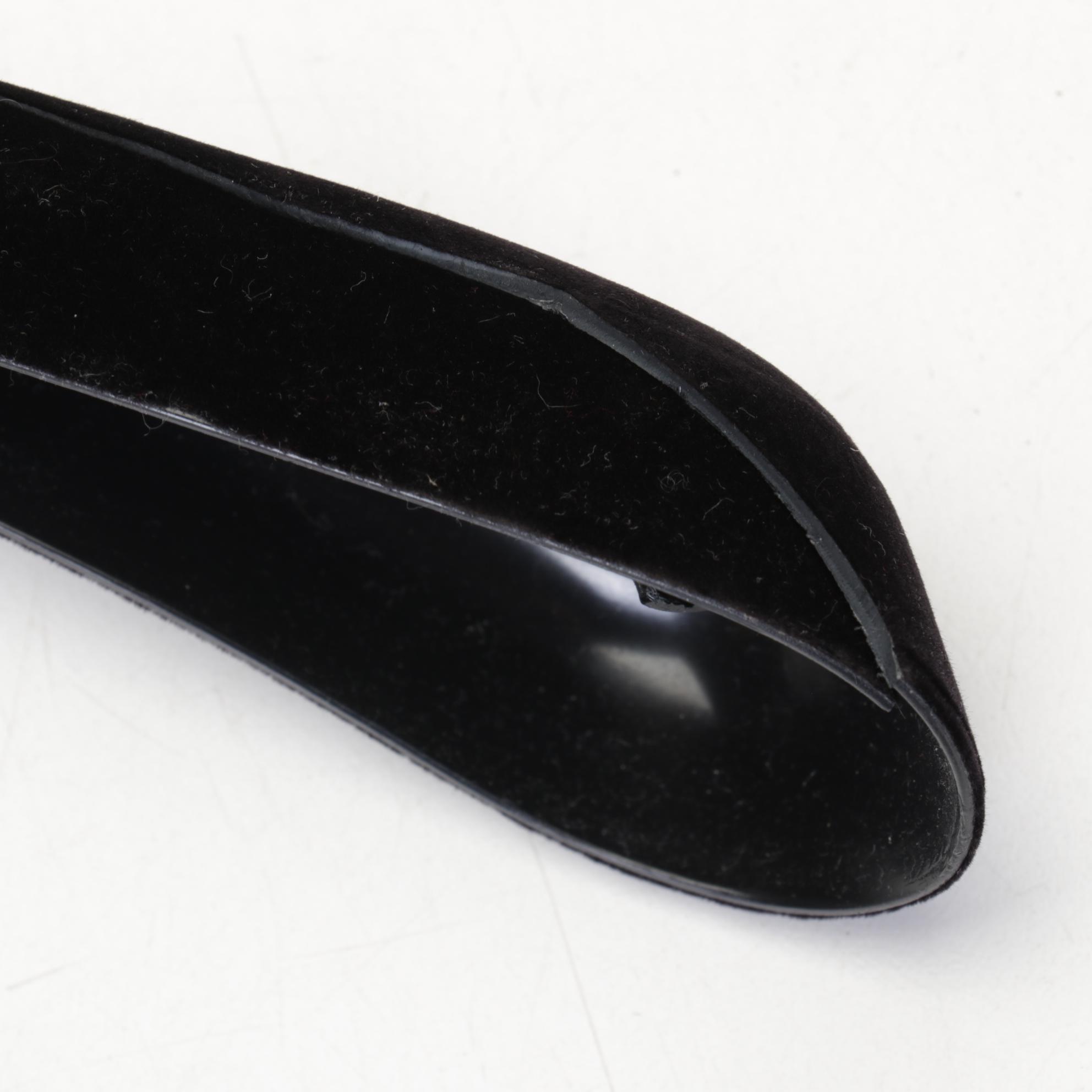 Chanel CC Gold Logo and Black Hangers