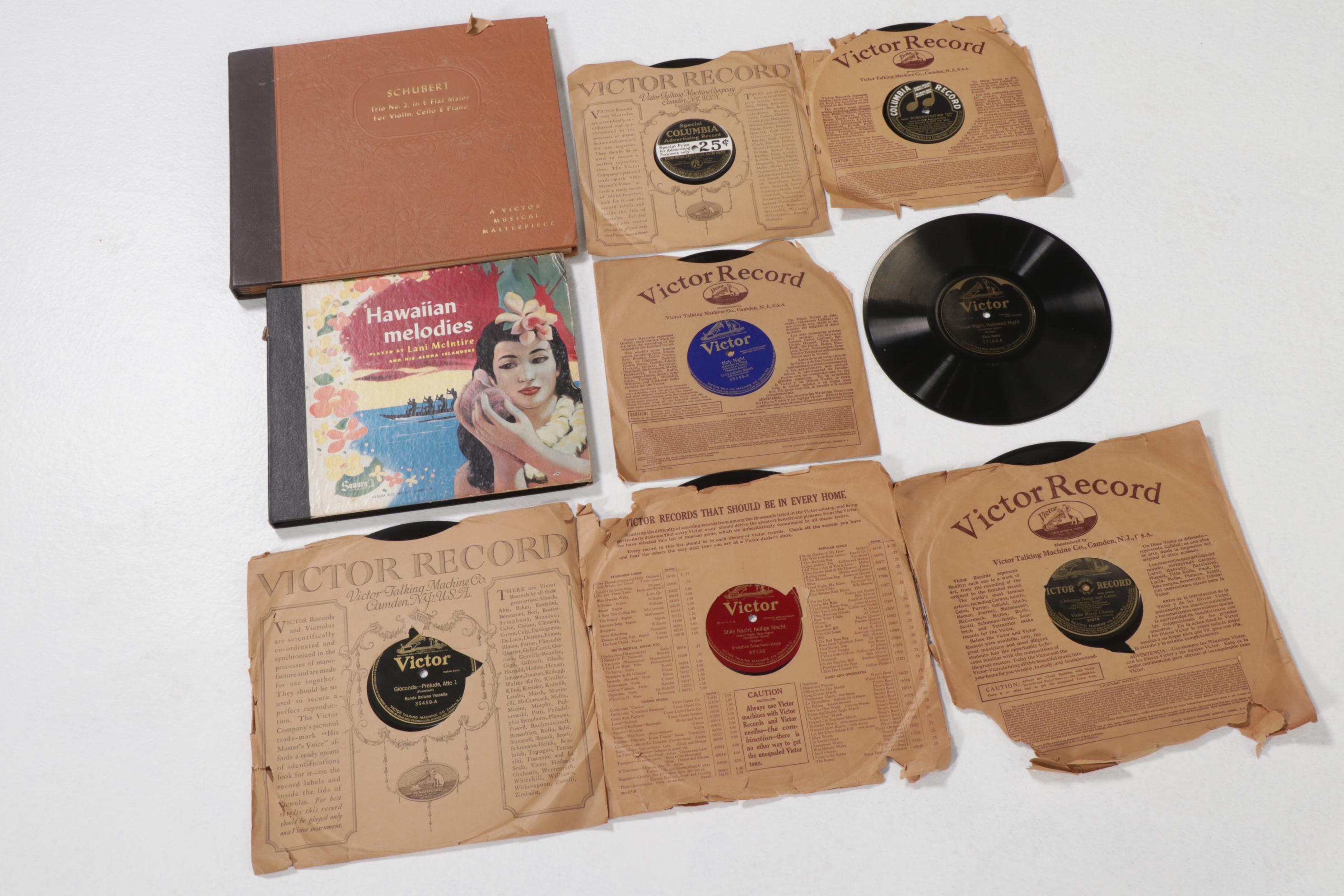 Victor Victrola VV-XI Phonograph in Mahogany Cabinet, Circa 1915