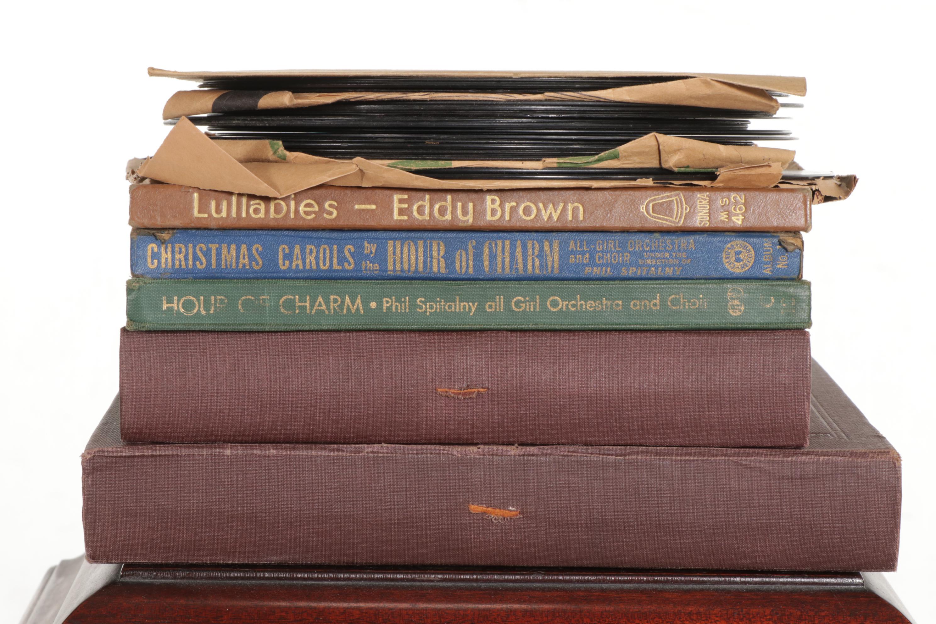 Victor Victrola VV-XI Phonograph in Mahogany Cabinet, Circa 1915