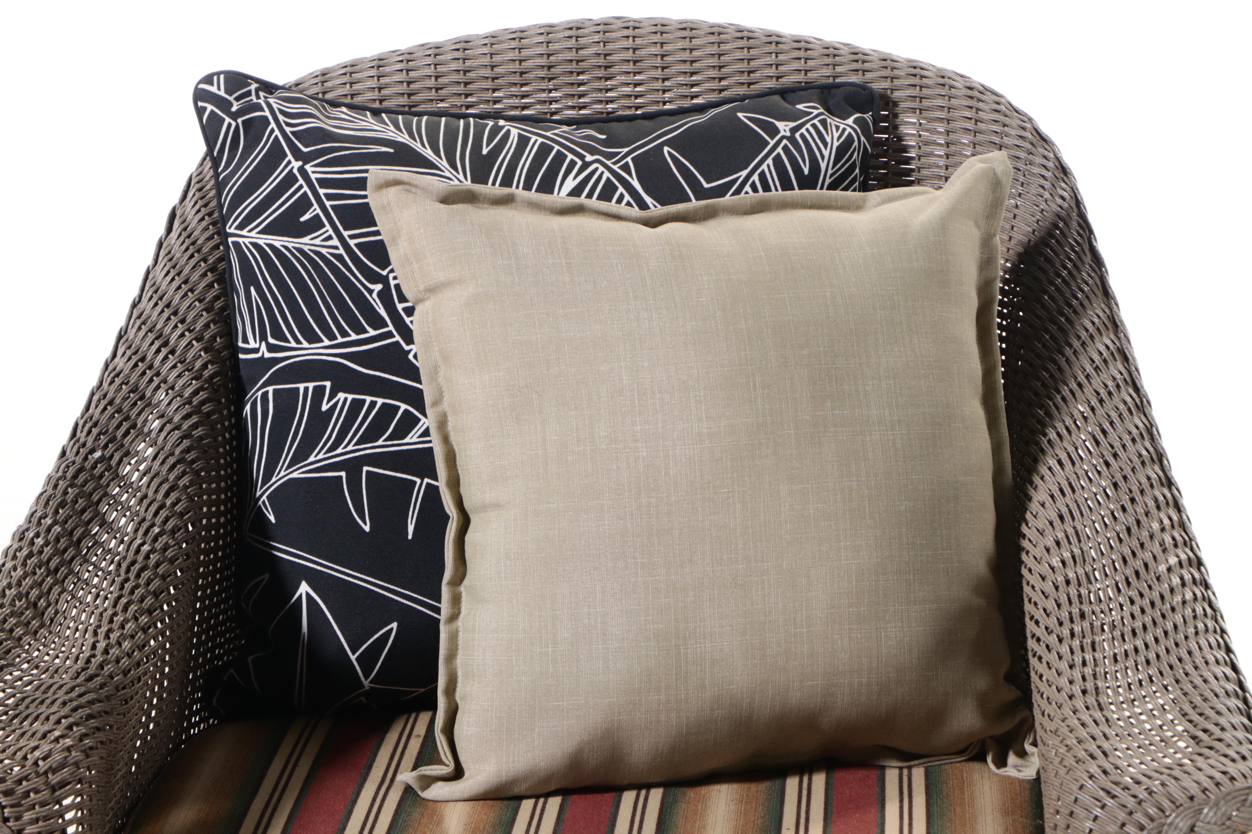 Lloyd Loom All Weather Wicker Five-Piece Patio Dining Set, Late 20th Century