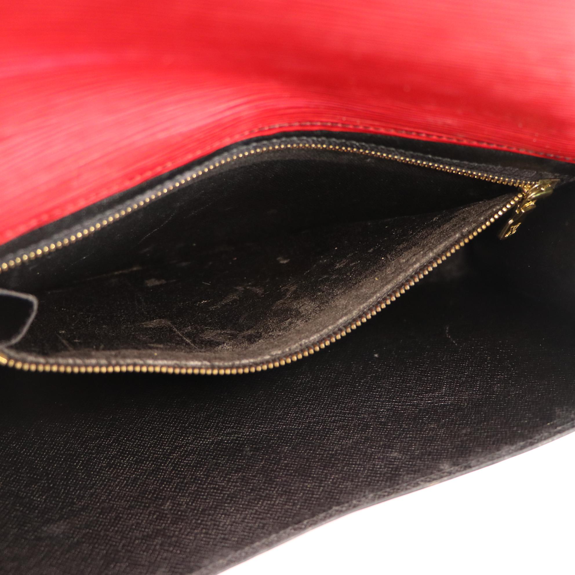 Louis Vuitton Art Deco Envelope Clutch in Castilian Red Epi and Smooth Leather