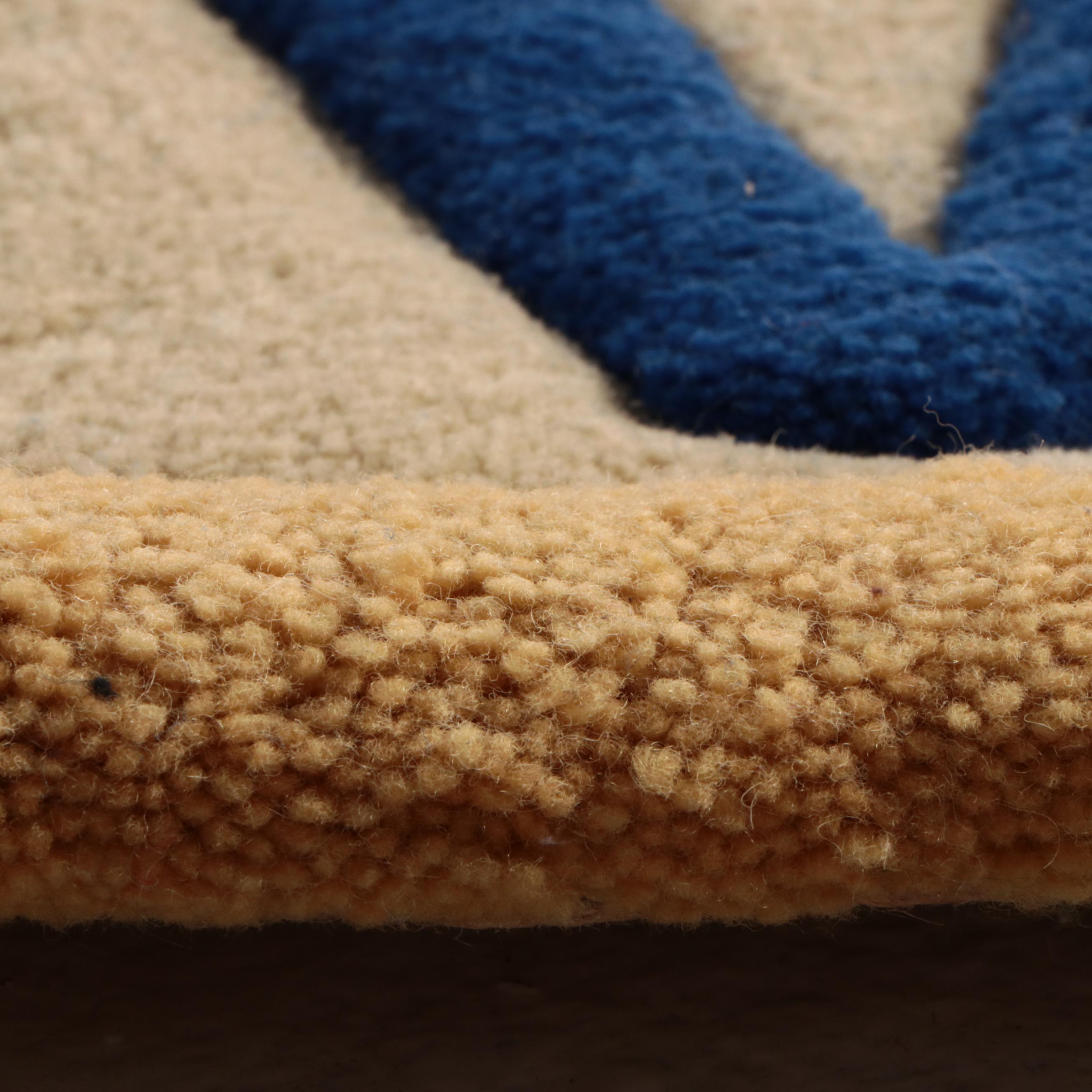 6'7 Round Handmade United States Presidential Seal Tufted and Carved Area Rug