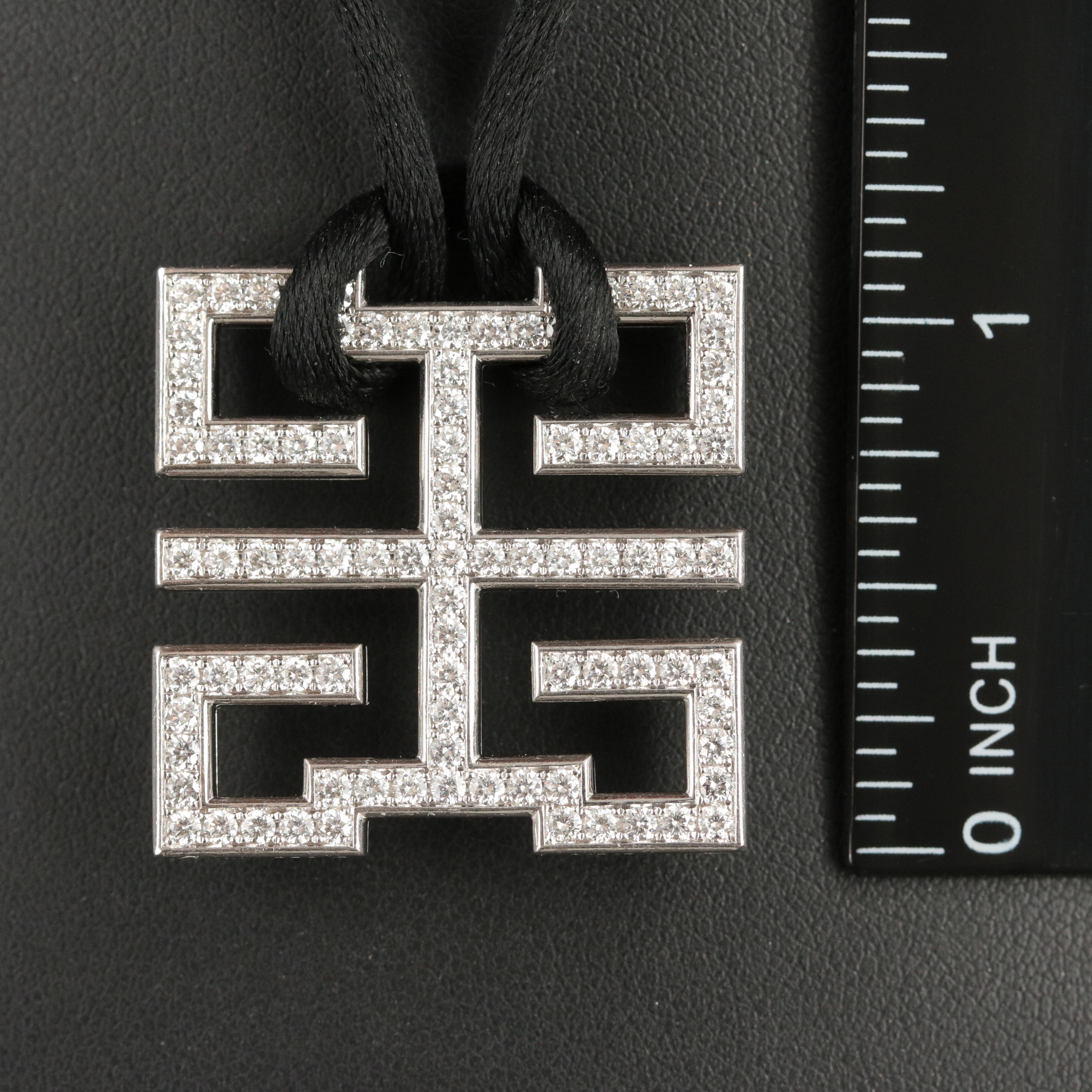 Cartier "le Baiser du Dragon" 18K 1.80 CTW Diamond Necklace