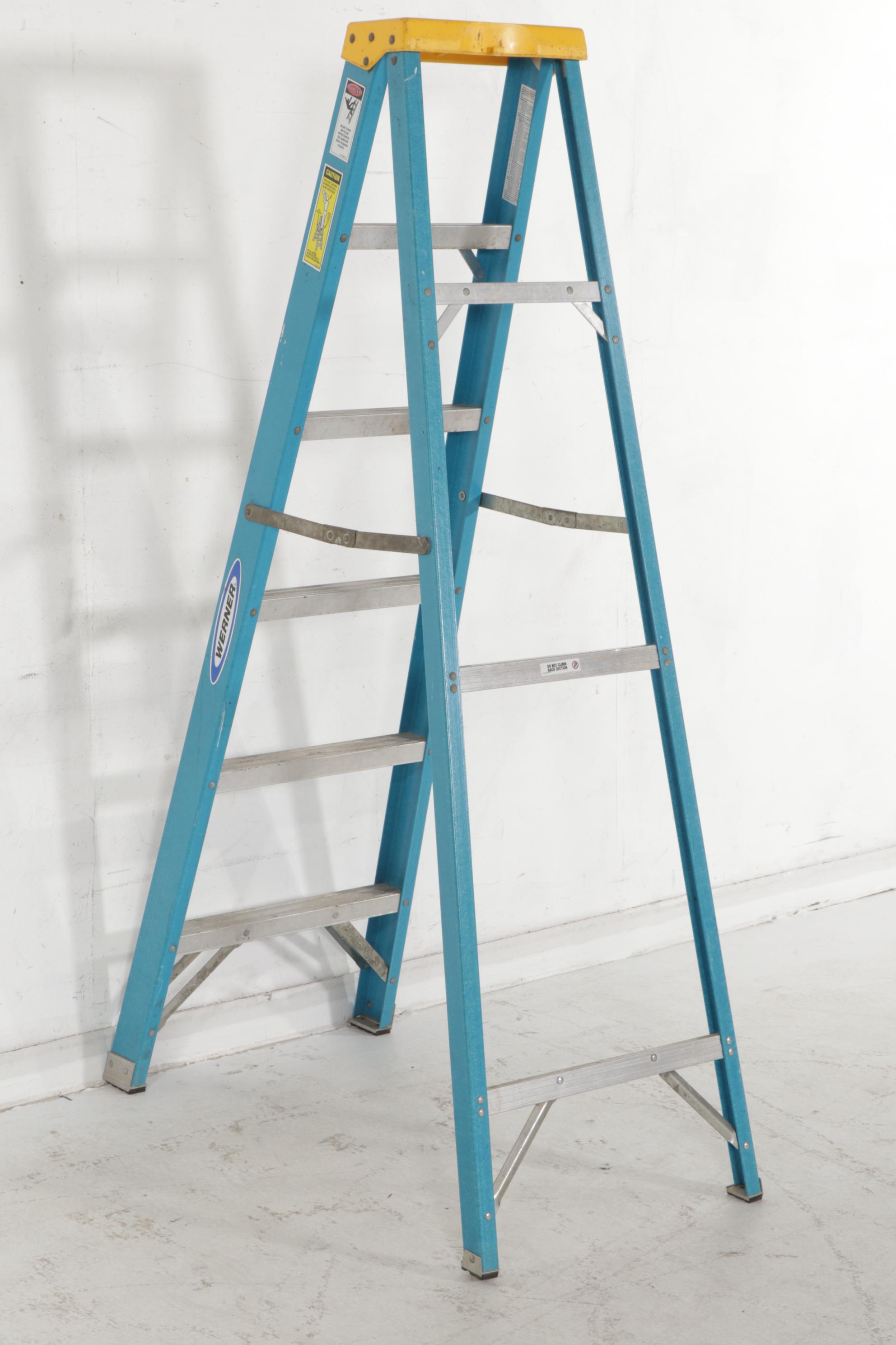 Werner Step Ladder With Two SKIL Folding Sawhorses