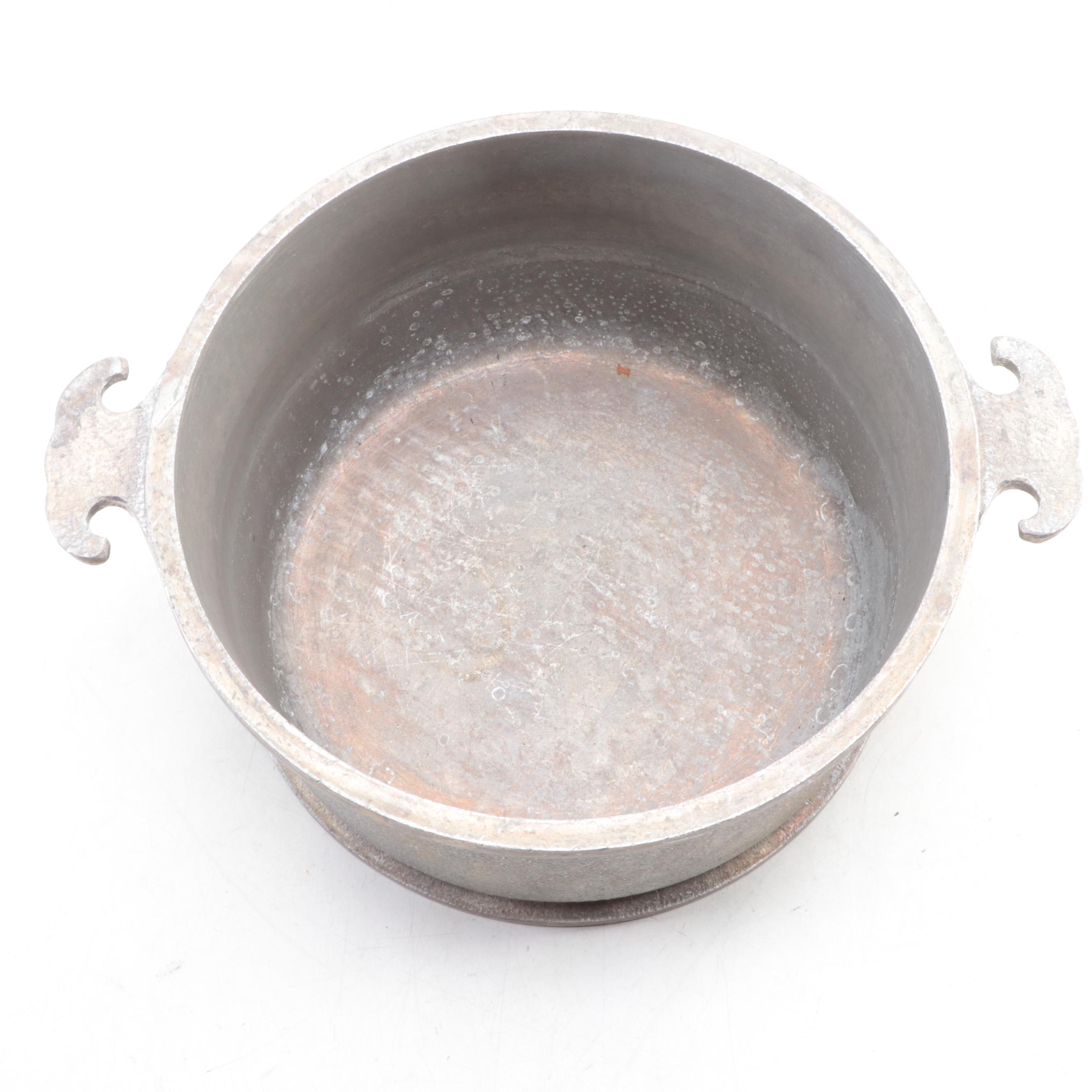 Wilton-Armetale Pewter Serving Pot with Other Italian Collector Plates