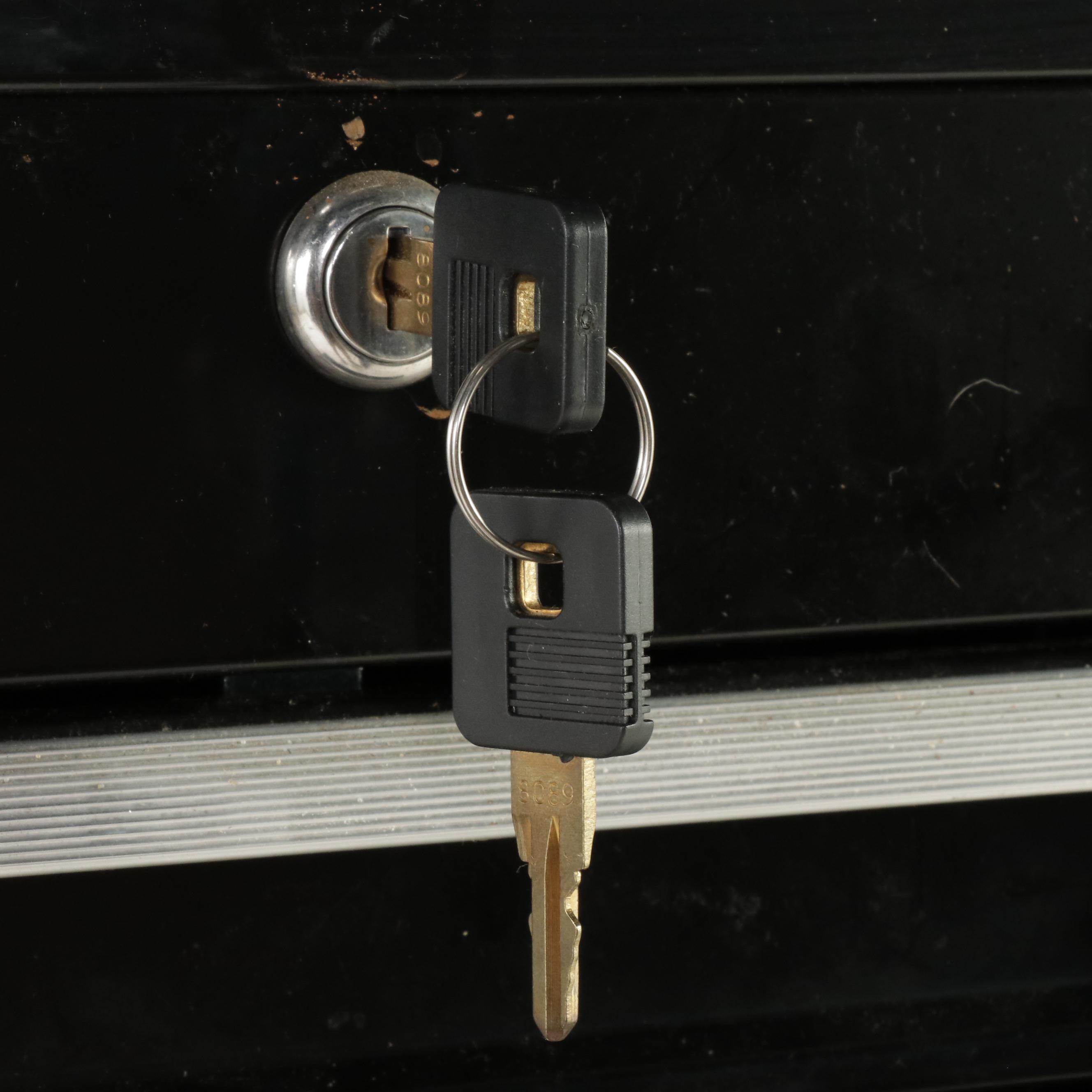 Craftsman Quiet Glide Tool Storage Cabinets on Casters