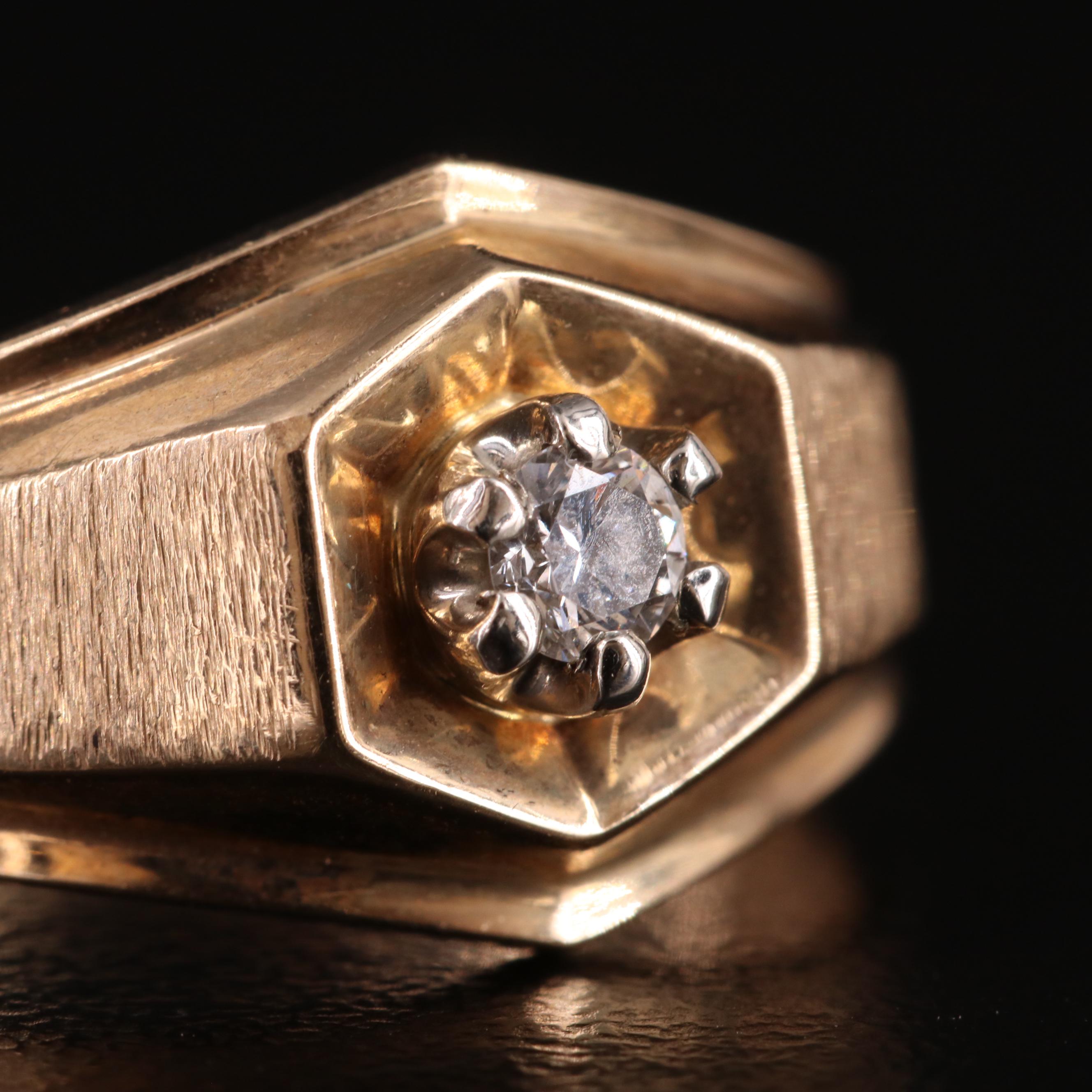 10K 0.14 CT Diamond Ring