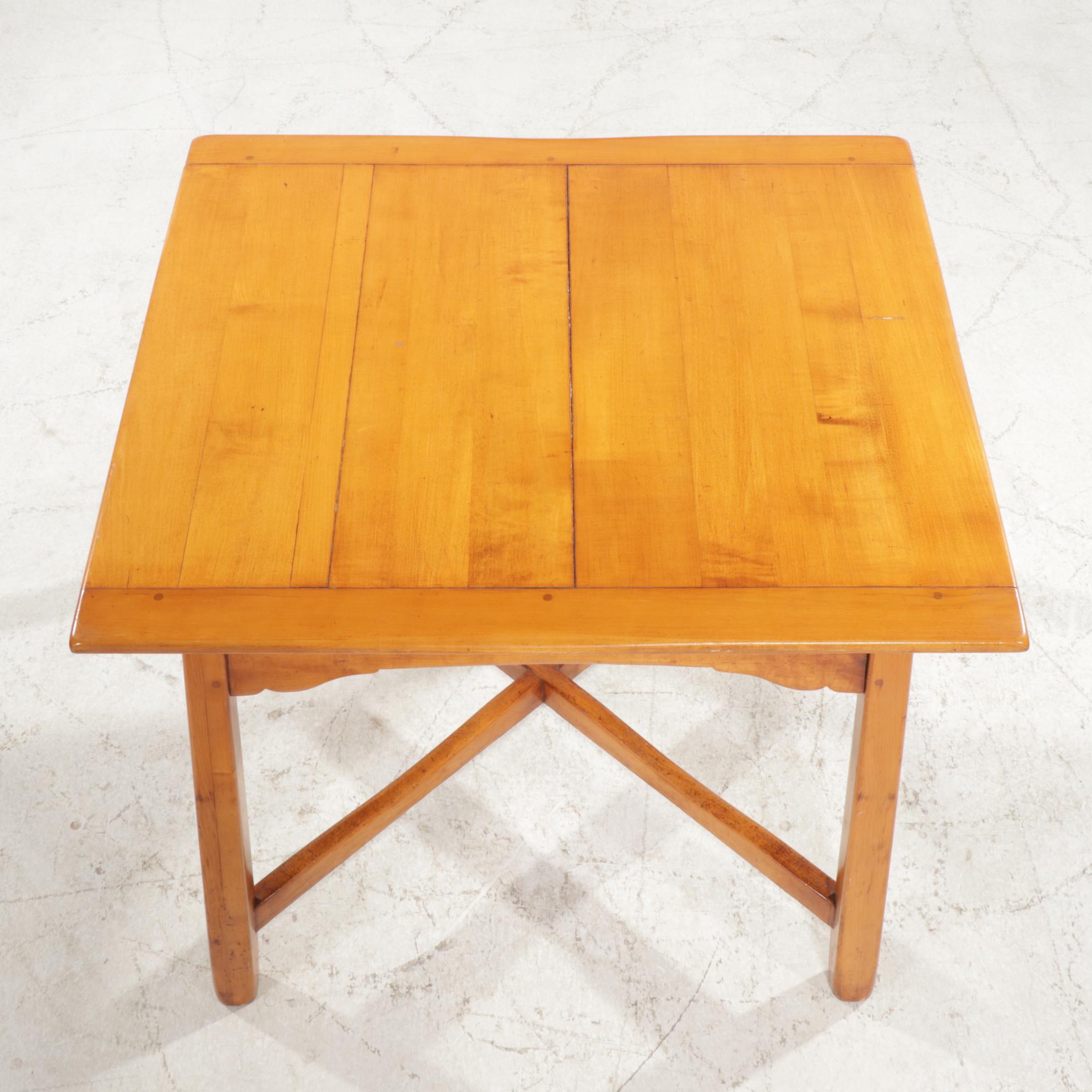 Cushman American Colonial Style Maple Dining Set