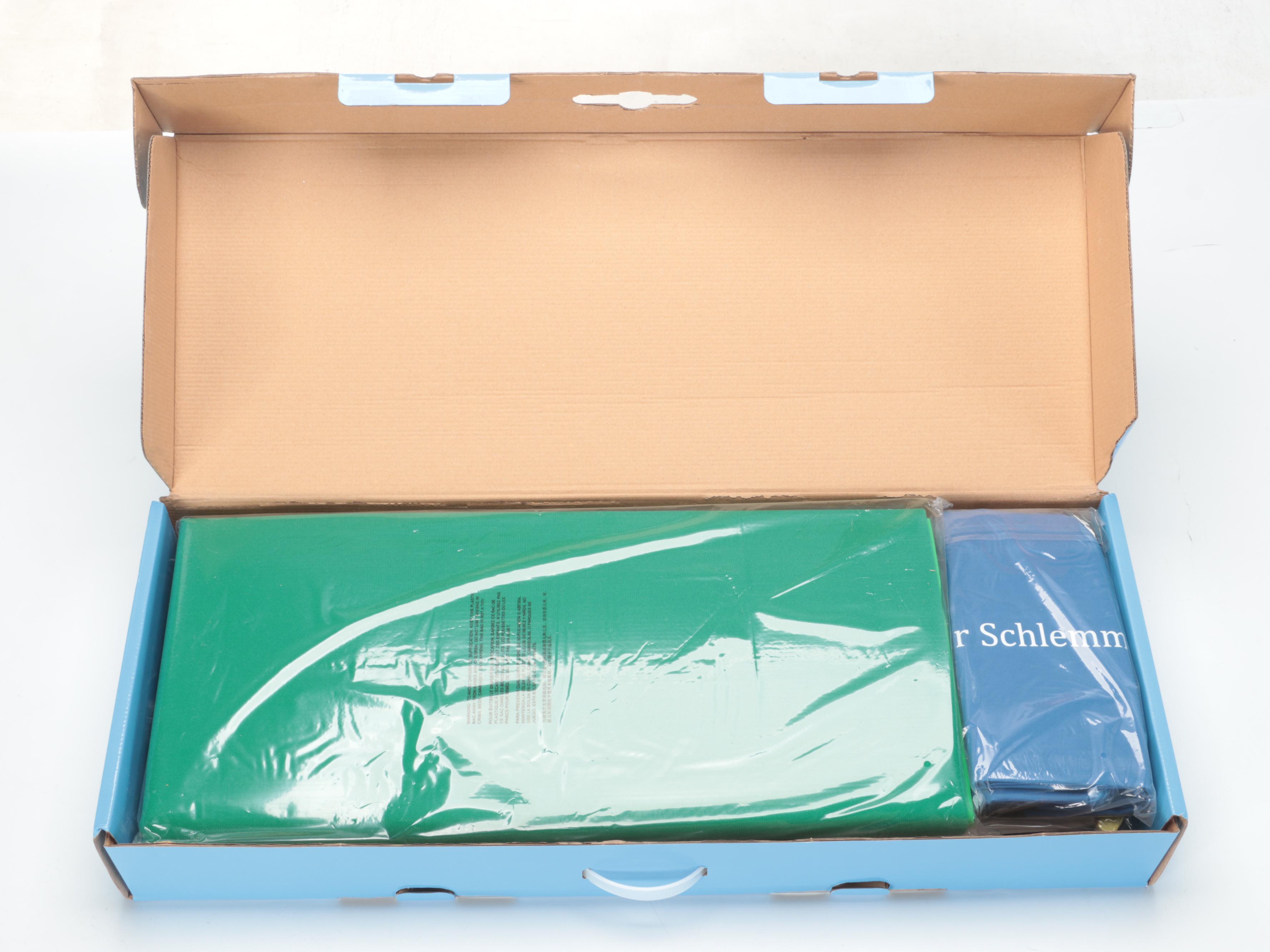 World's Largest Golf Putting Pool Table