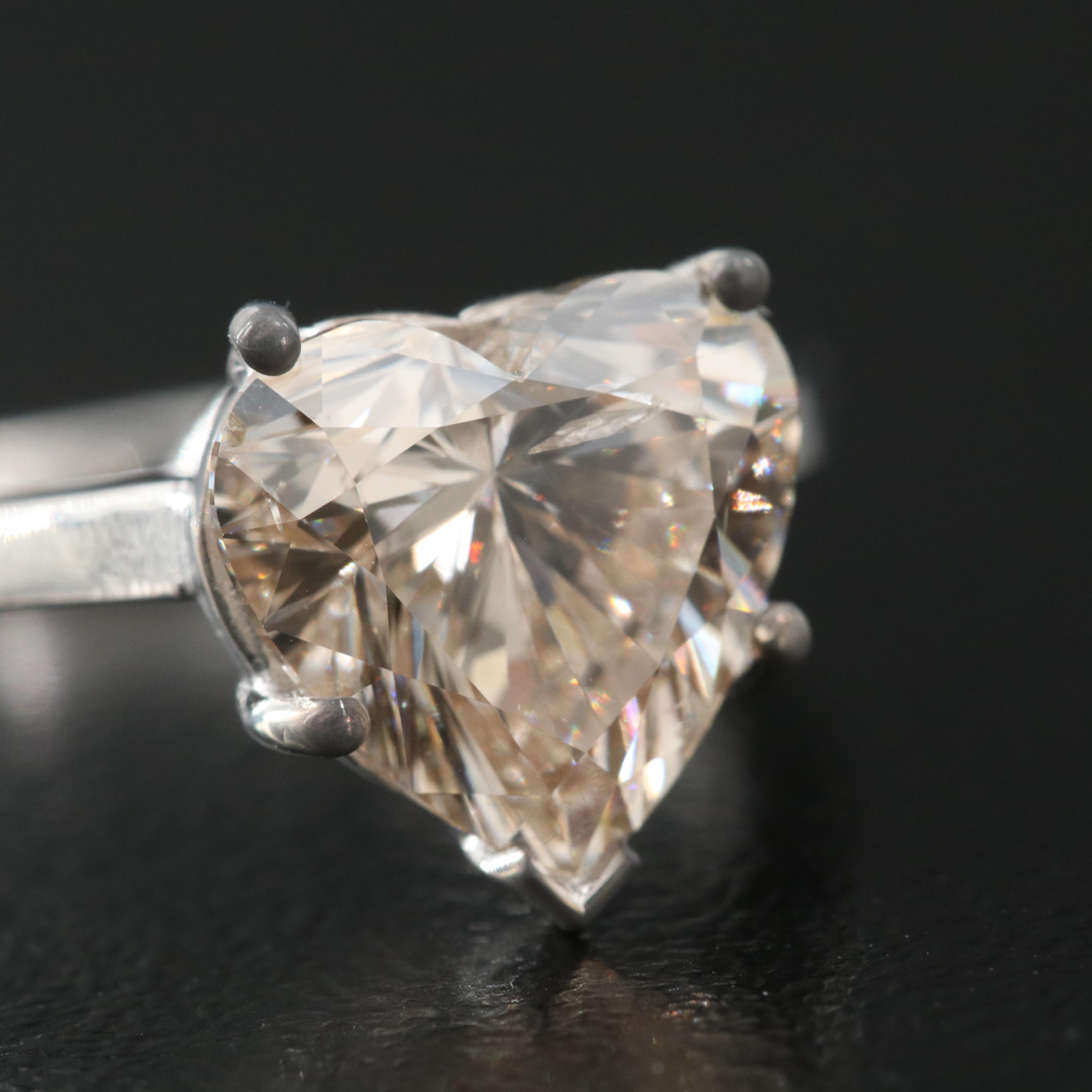 18K 2.17 CT Diamond Heart Solitaire Ring