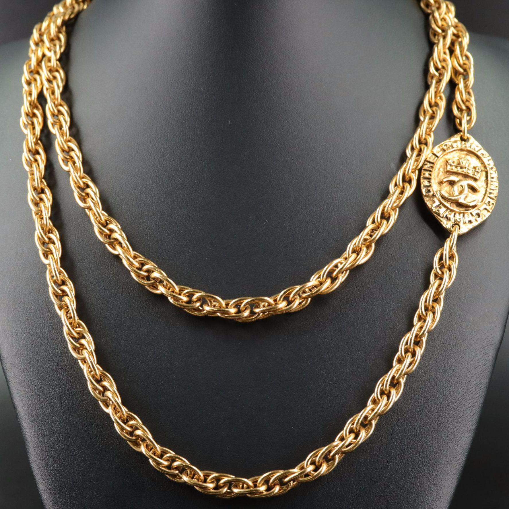 Chanel 917 Coco Mark Crown Necklace