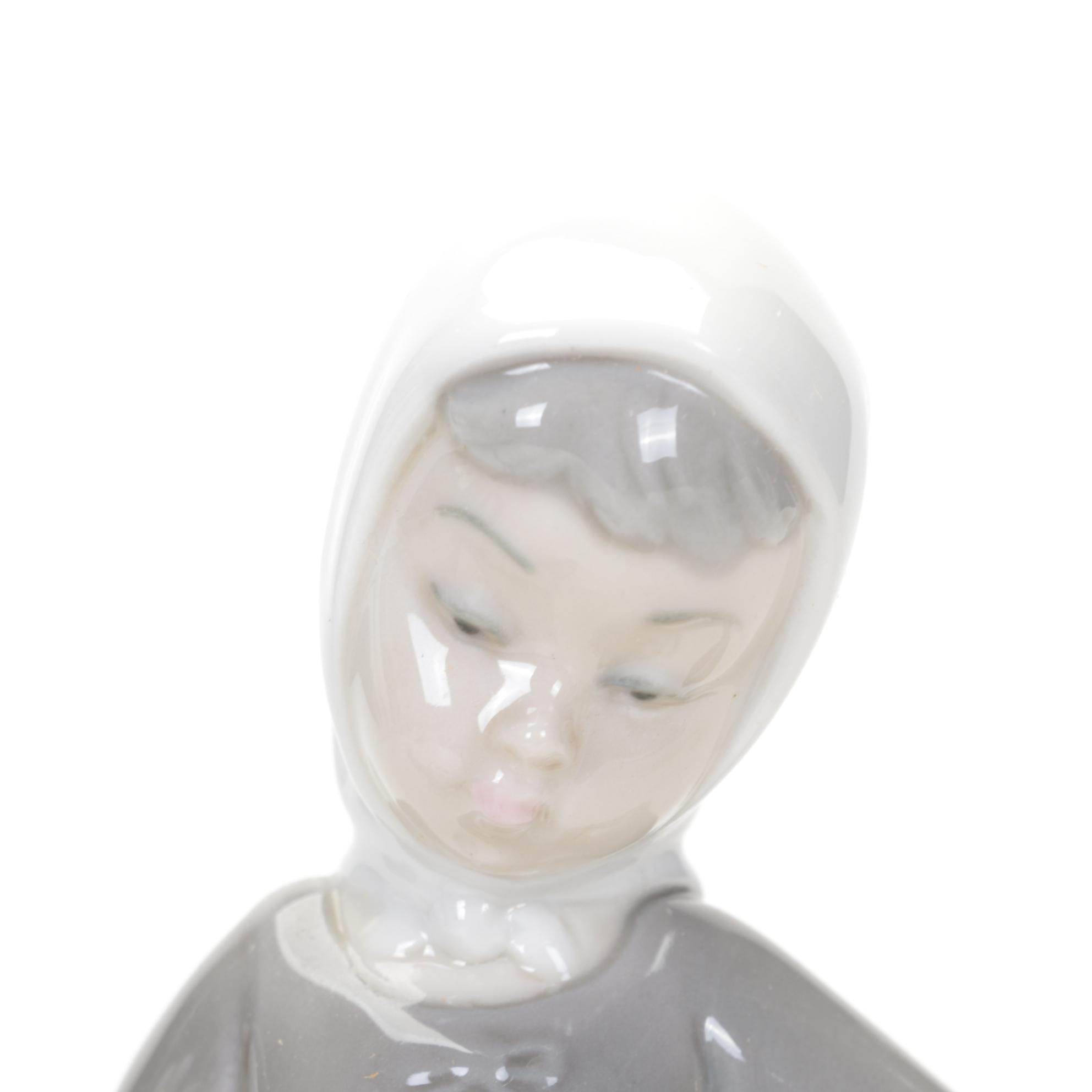 Lladro "Girl with Lilies", "Shepherdess", "Naughty Girl" & "Girl with Milk Pail"