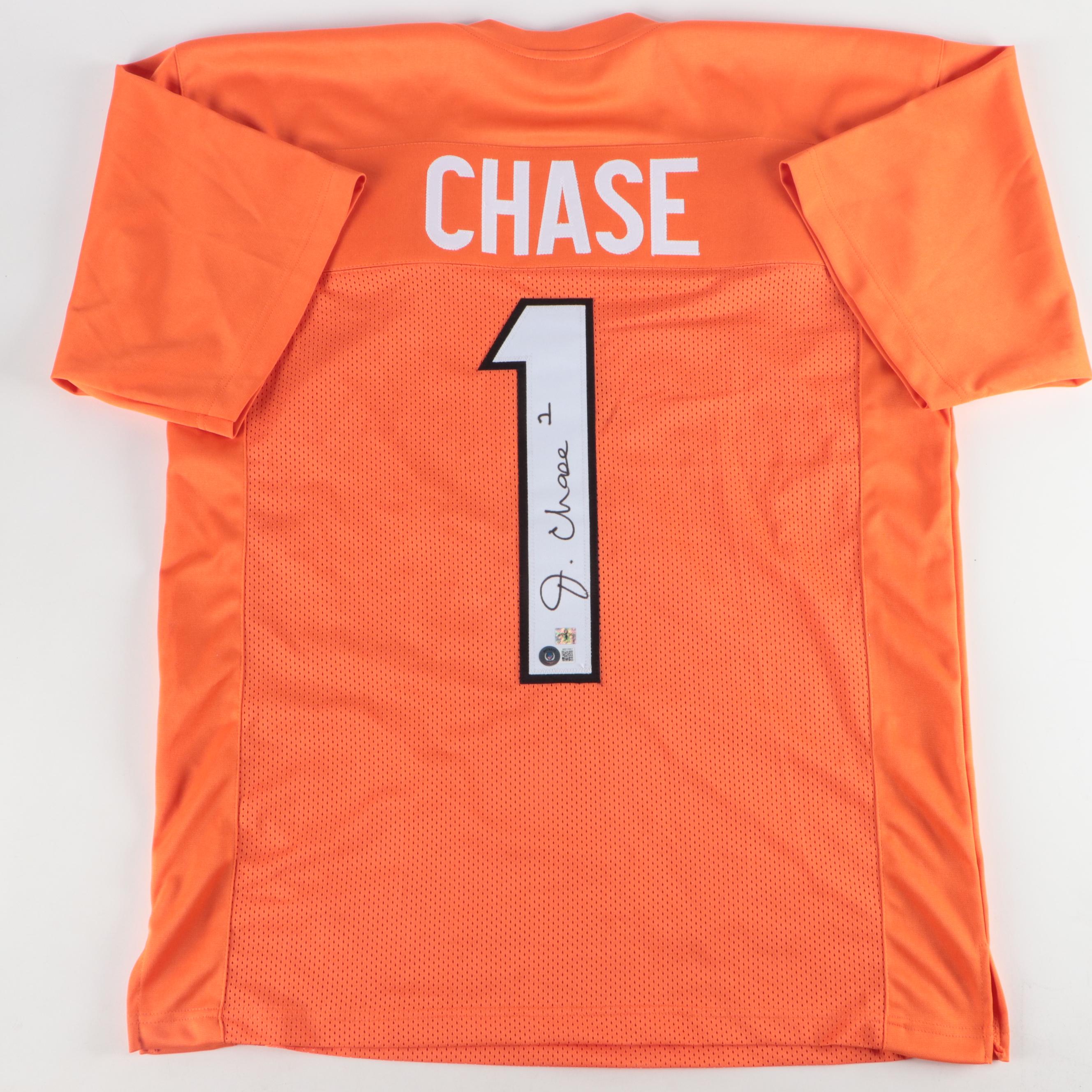 Ja'Marr Chase Signed Jersey with 2021 Mosaic Silver PSA 9 Graded Rookie Card