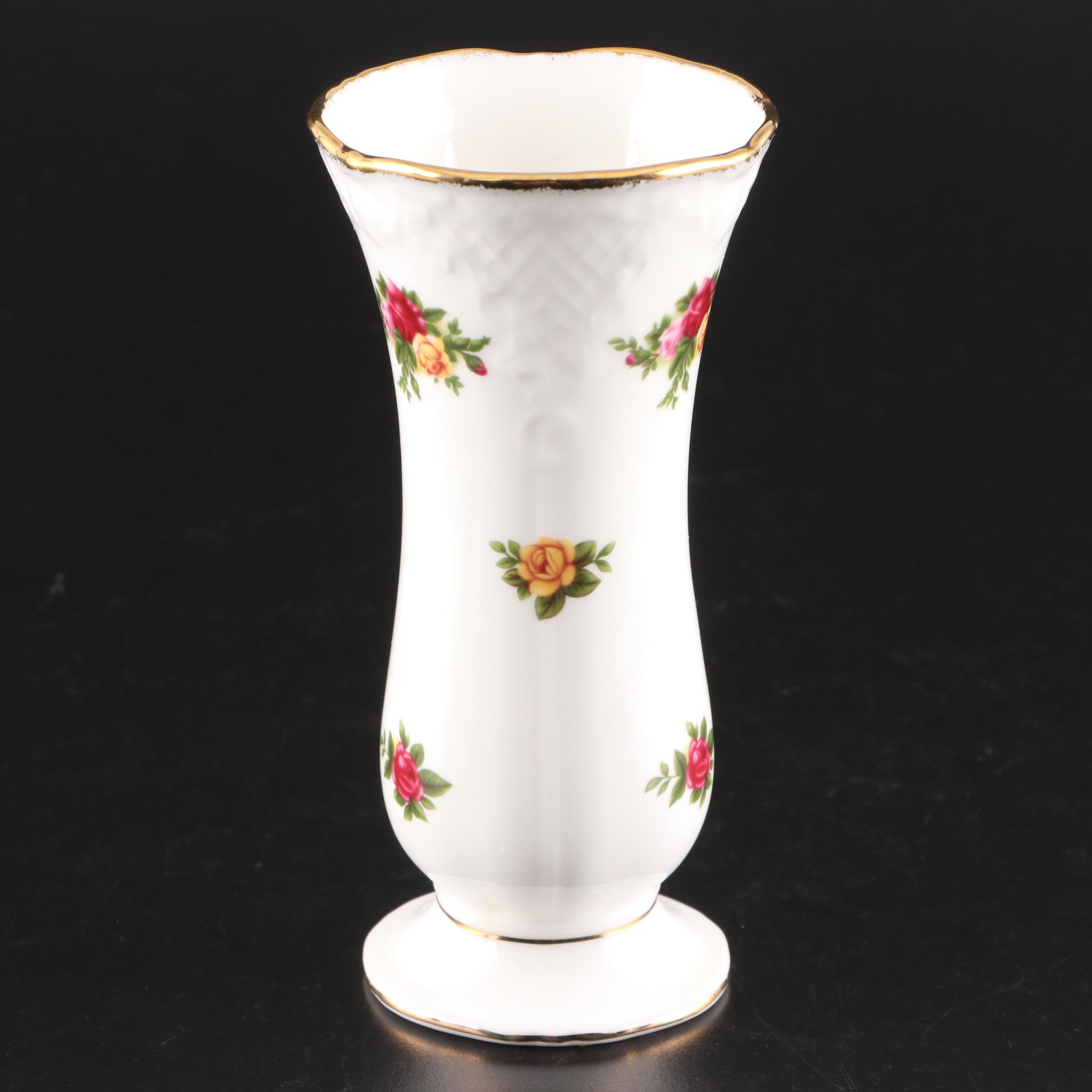 Spode Bone China Plates with Other Gilt and Floral Ceramic Tableware