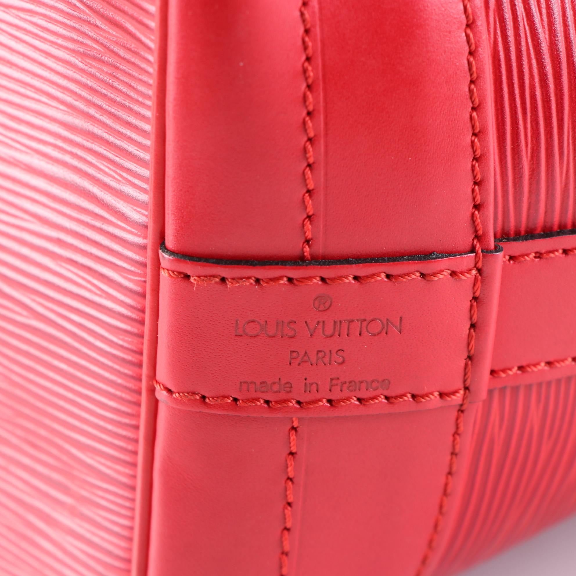 Louis Vuitton Noé Bucket Bag in Castilian Red Epi and Smooth Leather