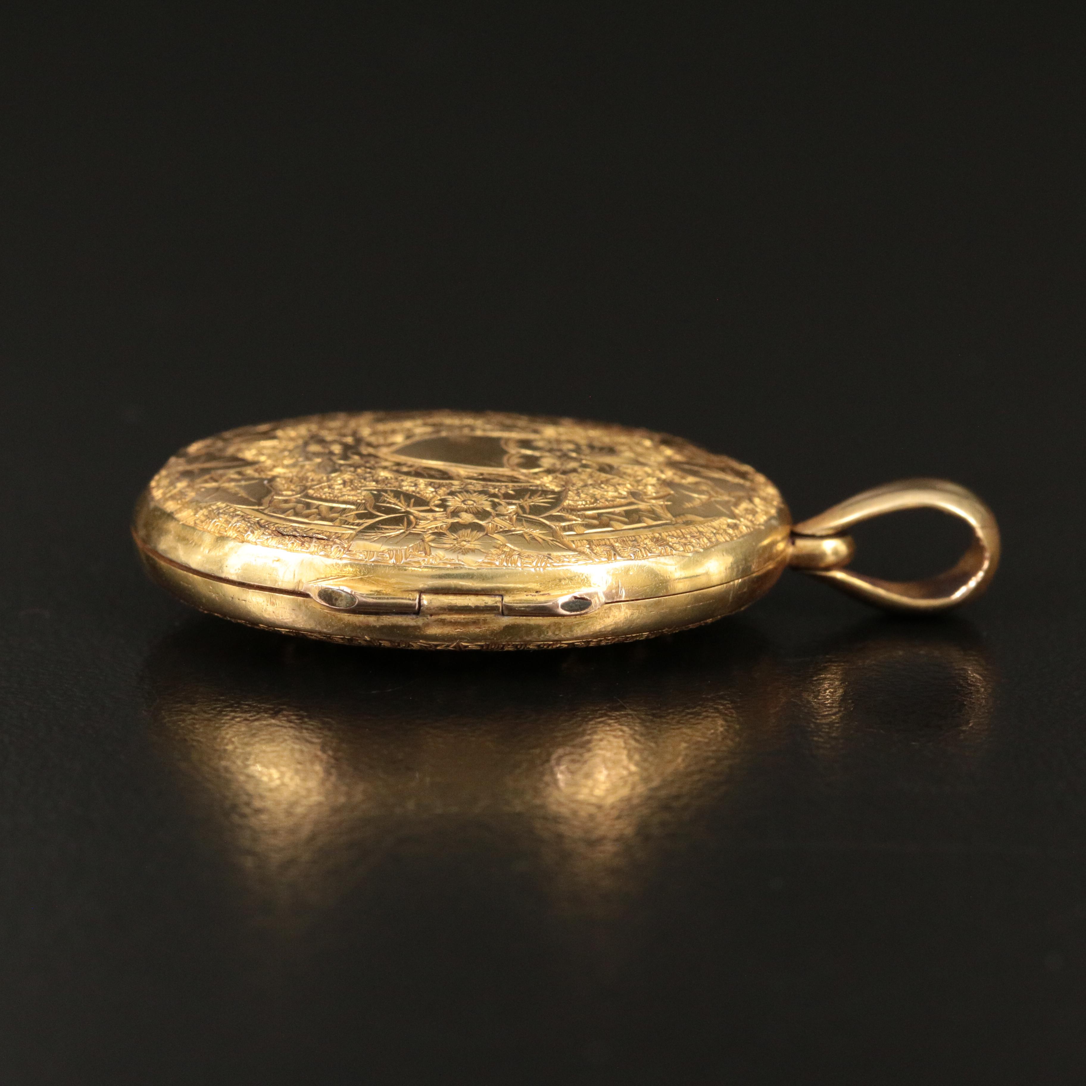 Antique 14K Hand Floral Engraved Locket