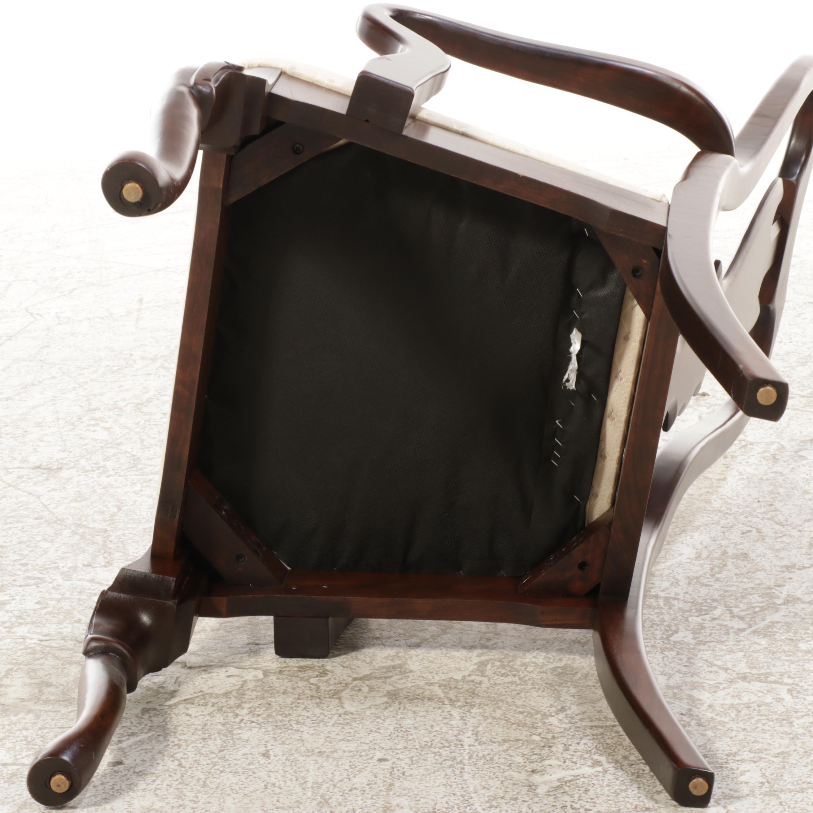 Queen Anne Style Mahogany Seven-Piece Extension Dining Set