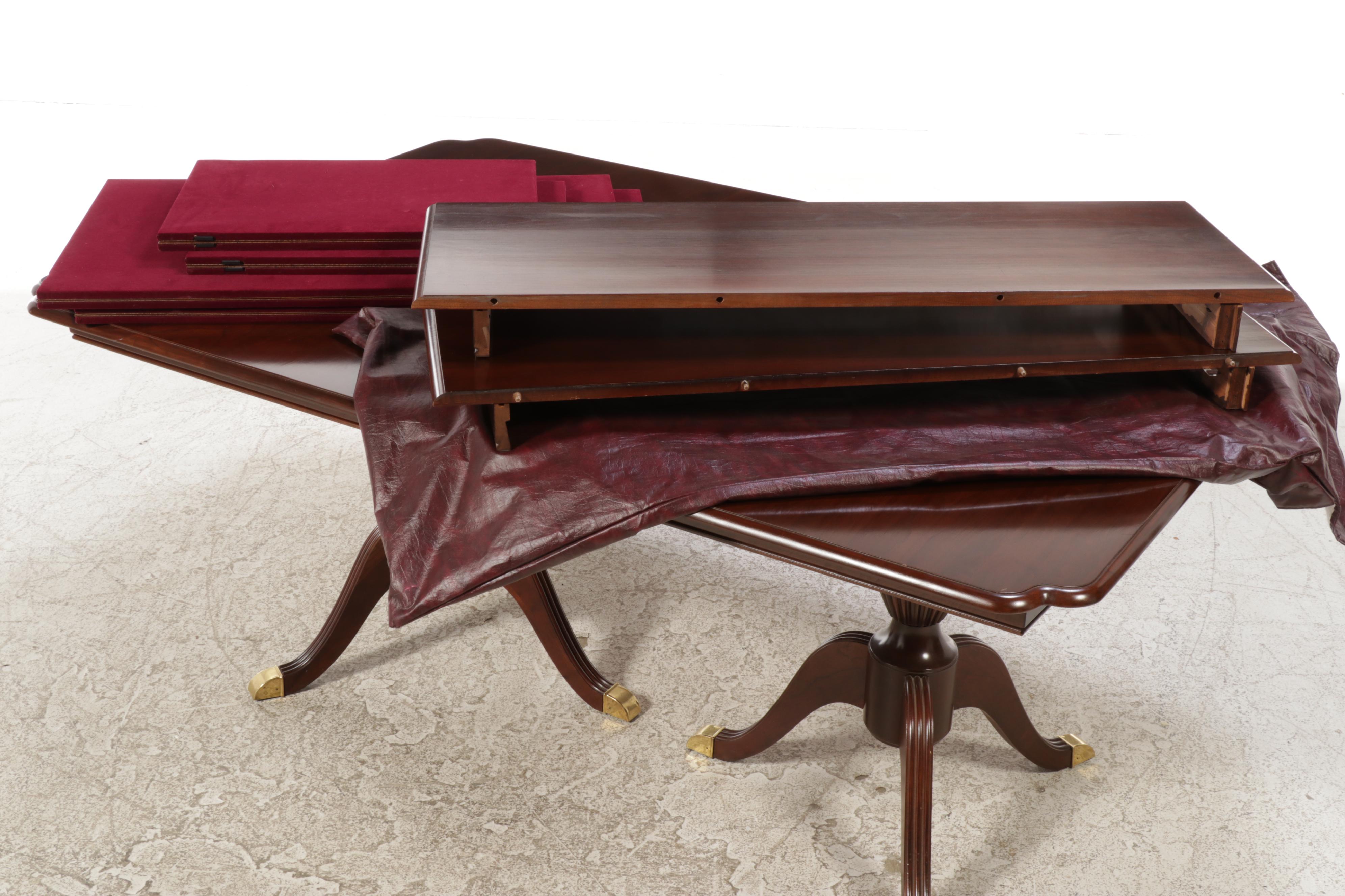 Queen Anne Style Mahogany Seven-Piece Extension Dining Set