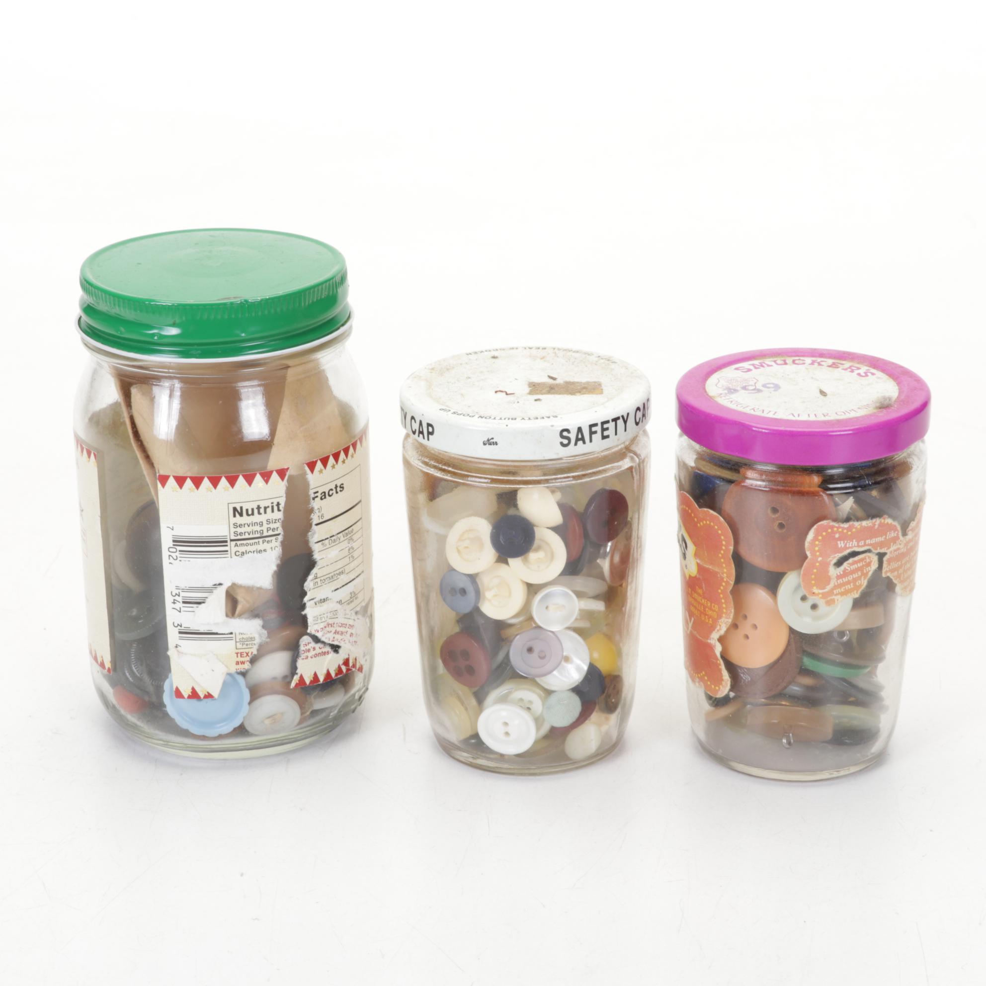 White Sewing Machine 628 Series with Added Light, Pedal and Accessories