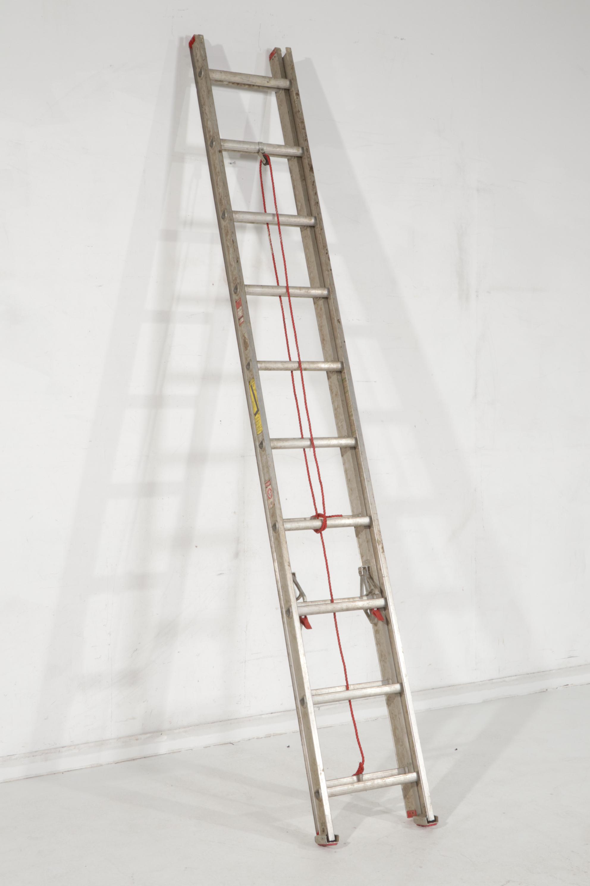 Werner Saf-T-Master 20' Aluminum Extension Ladder