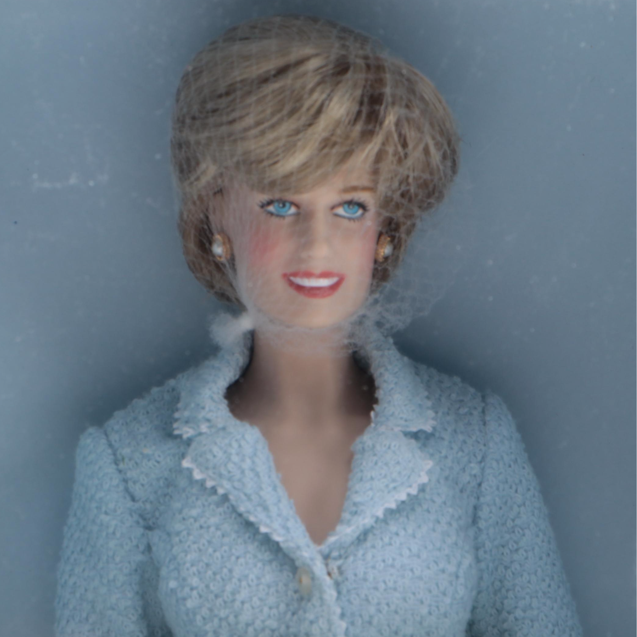 Franklin Mint "Diana Princess of Wales", "The People's Princess" Doll, Clothing