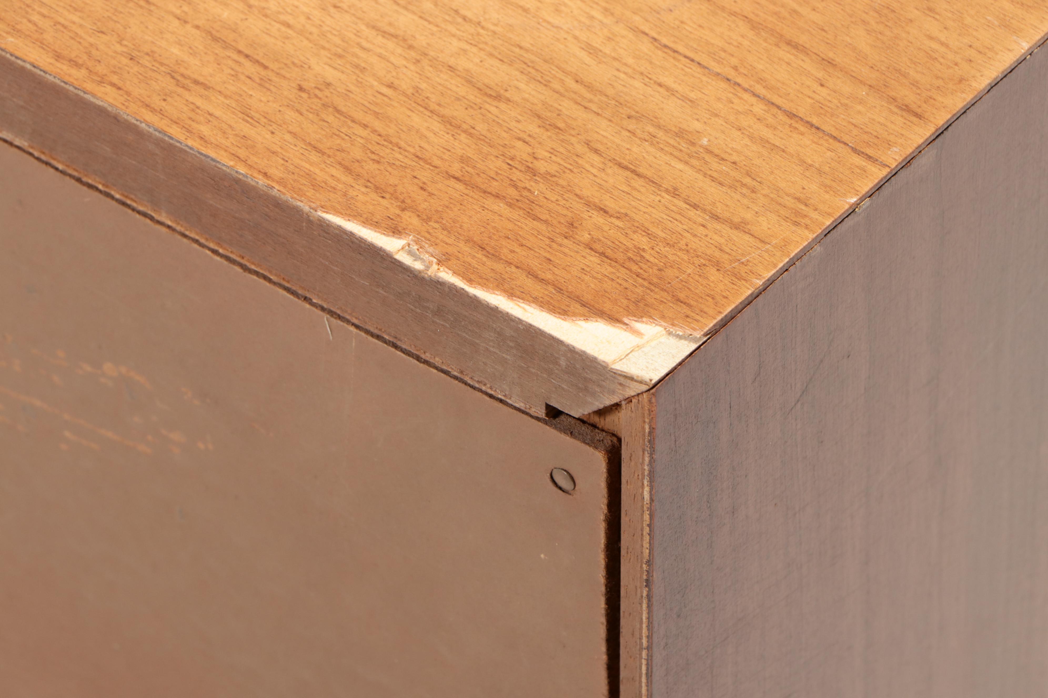 Thomasville Mid Century Modern Walnut Bedside Table