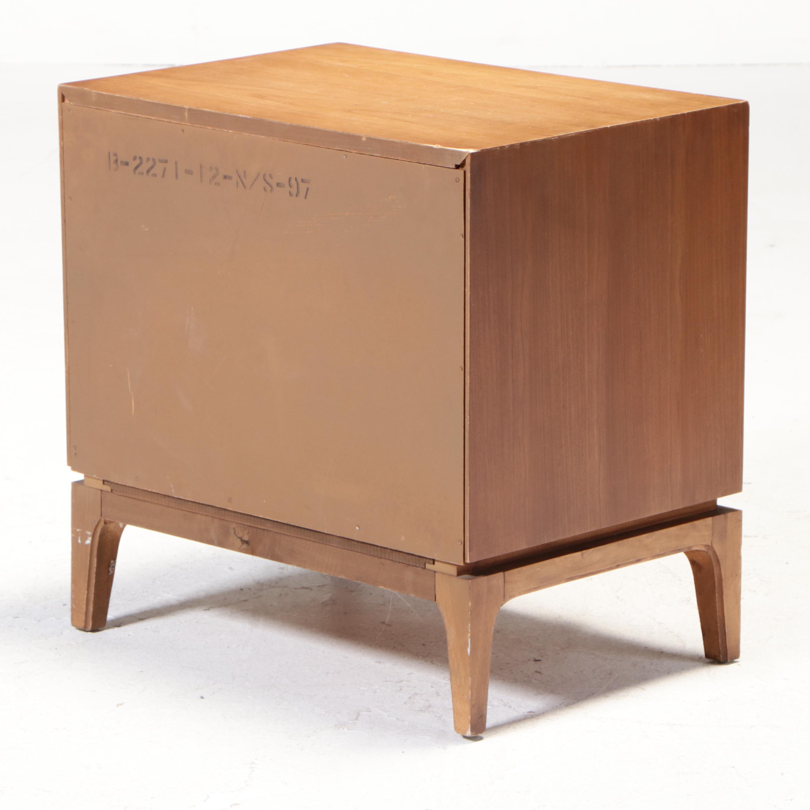 Thomasville Mid Century Modern Walnut Bedside Table