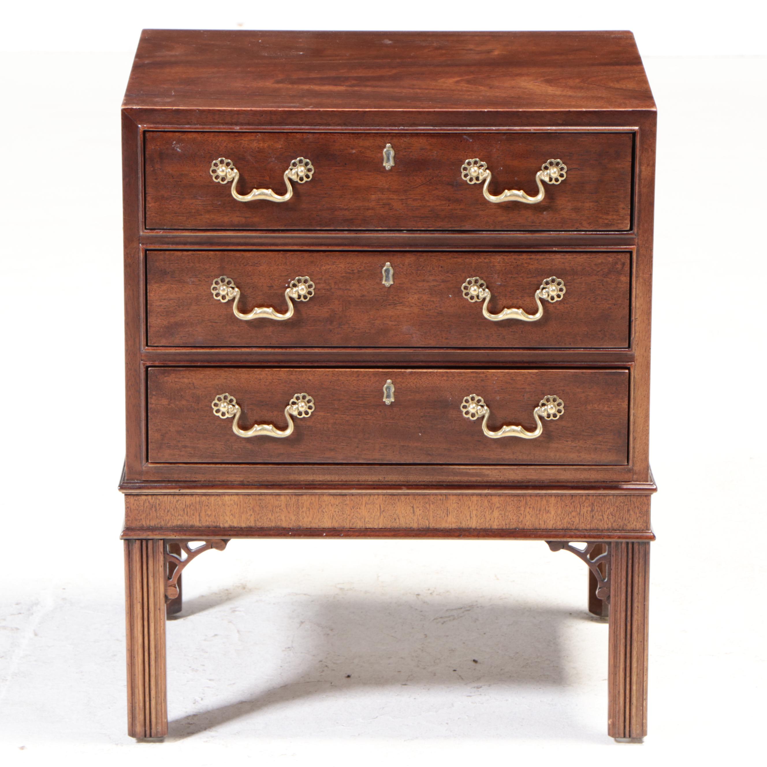Aston Court by Henredon Mahogany Bedside Table