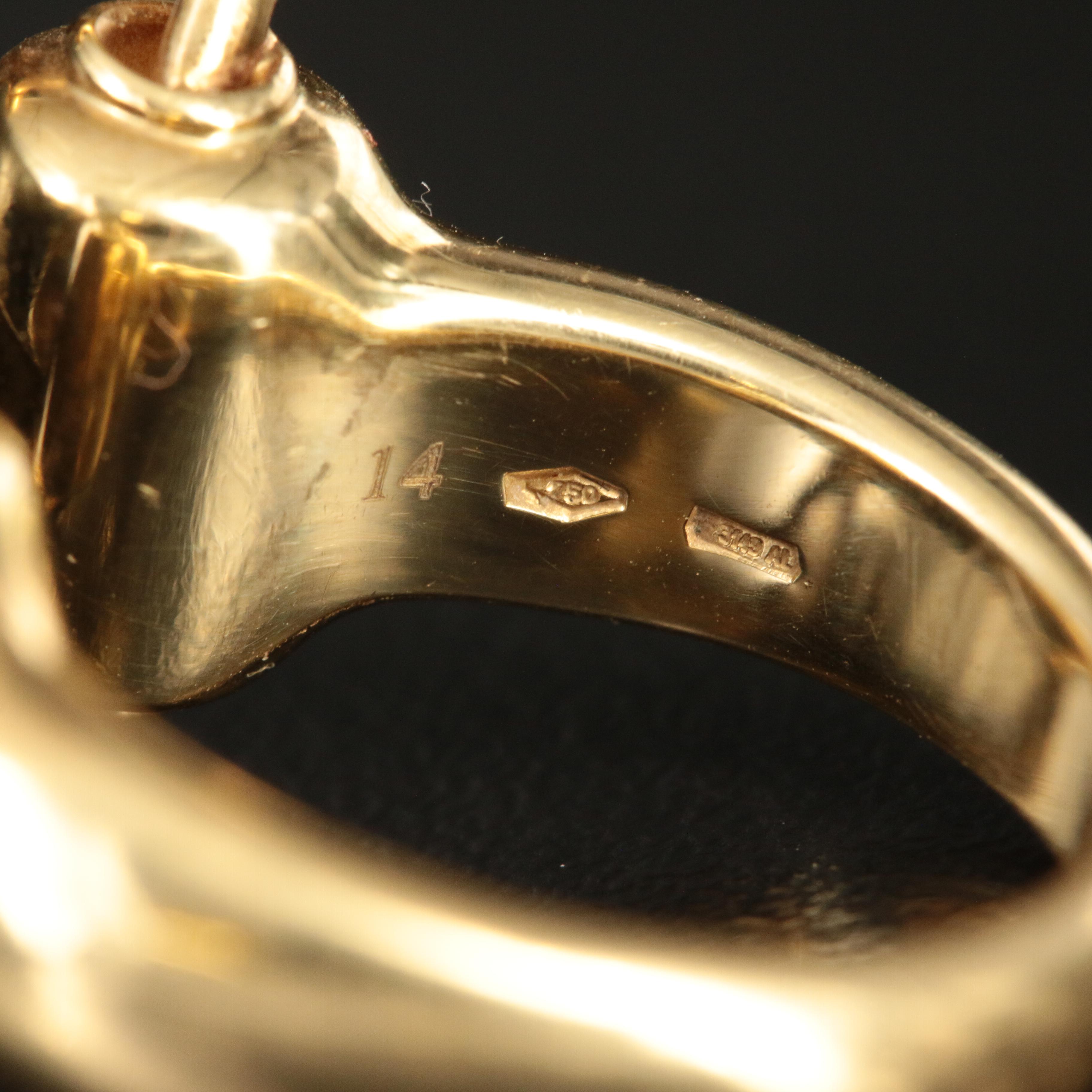 Gucci 18K and Black Onyx Horsebit Ring