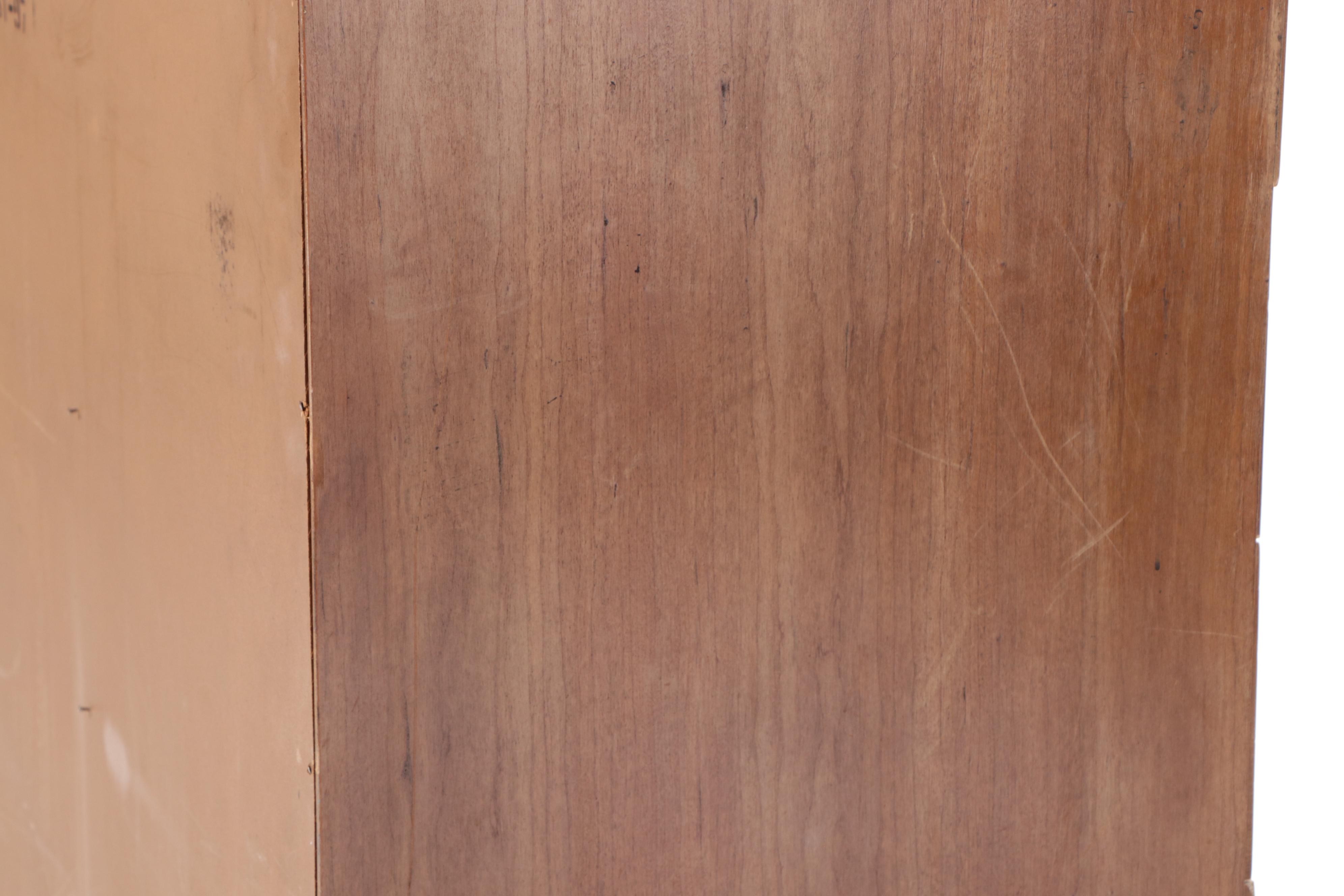 Thomasville Mid Century Modern Walnut Chest of Drawers