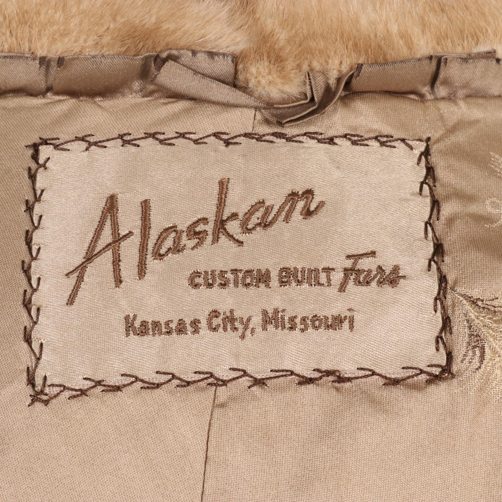 Alaskan Mink Fur Stole in Ash Blonde, Mid to Late 20th Century