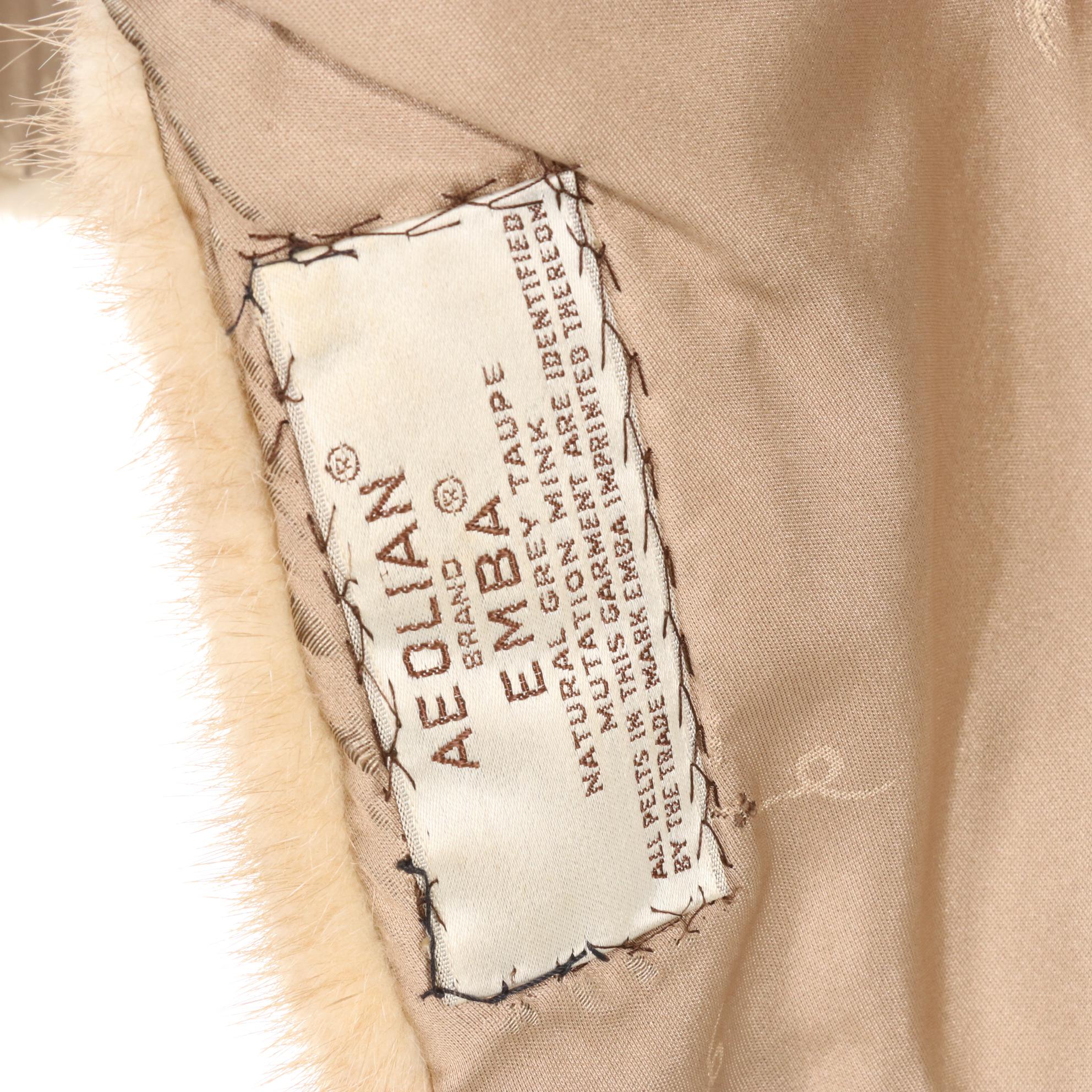 Alaskan Mink Fur Stole in Ash Blonde, Mid to Late 20th Century