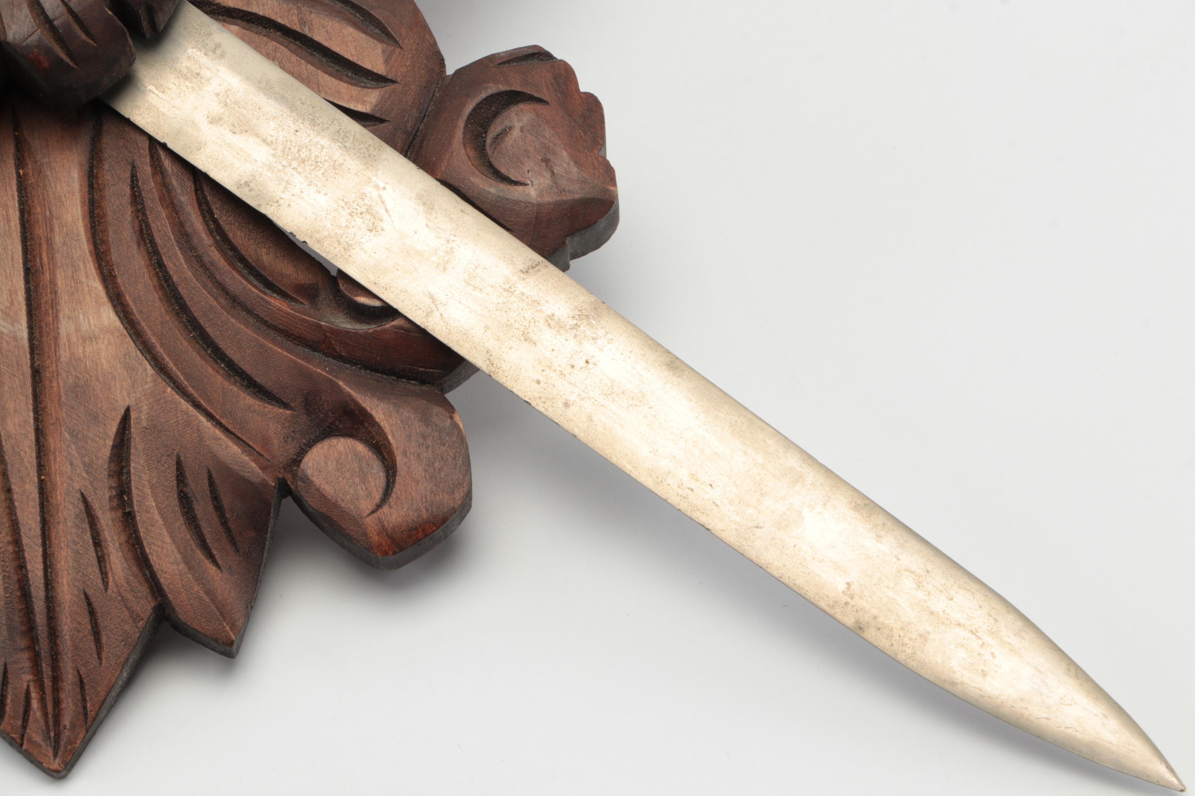 Toledo El Cid Type Swords Coat of Arms Display