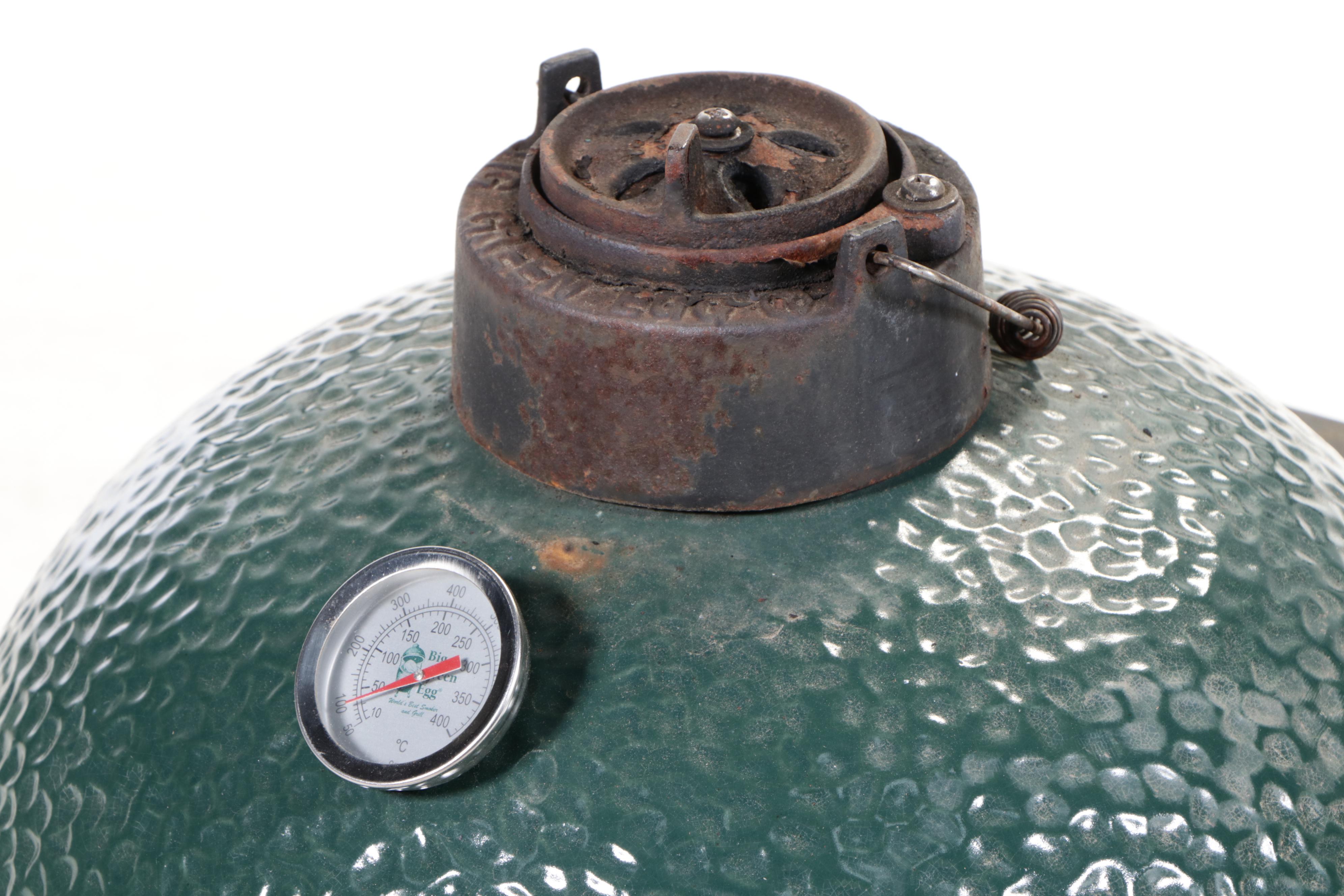 Big Green Egg Charcoal Grill