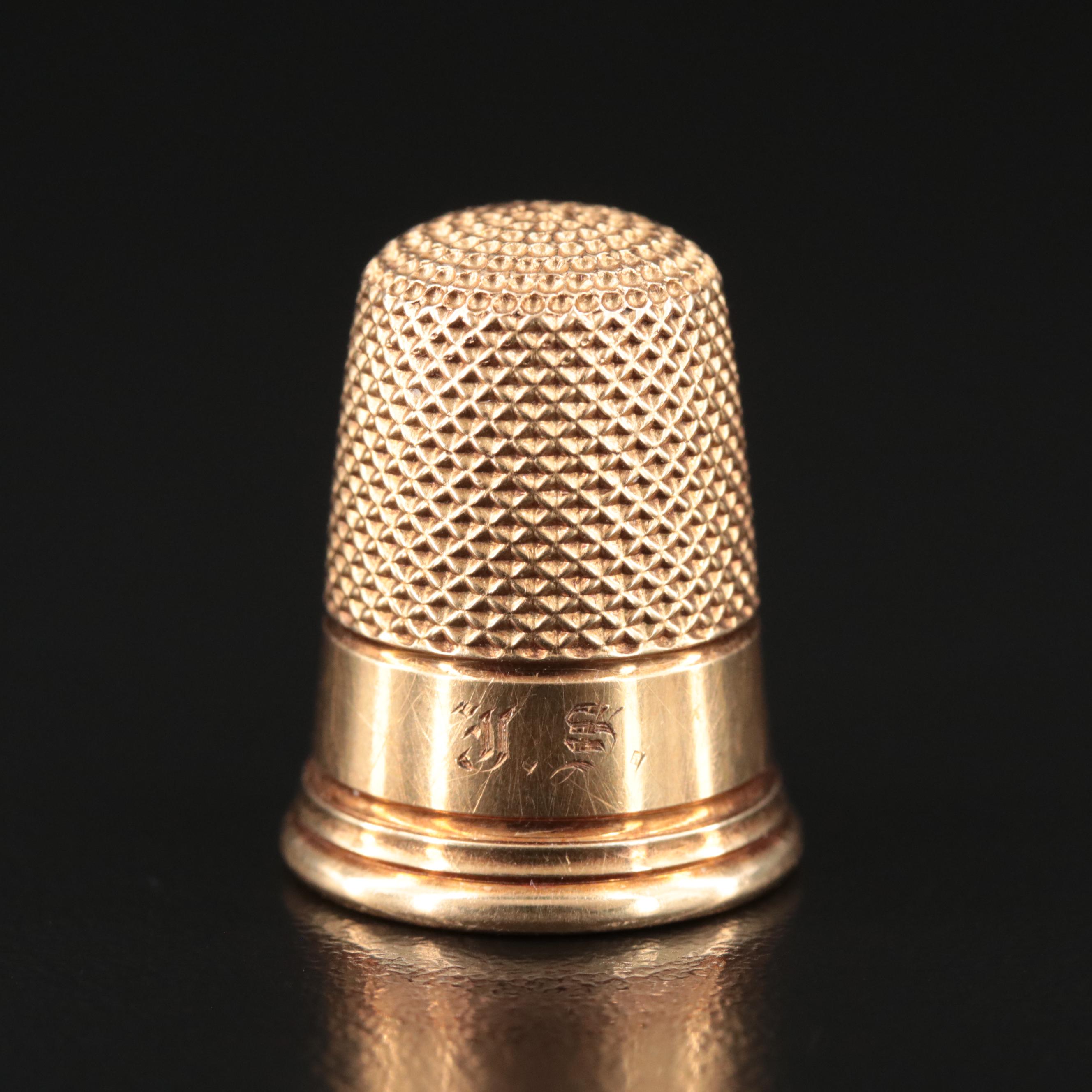 18K Thimble with Box