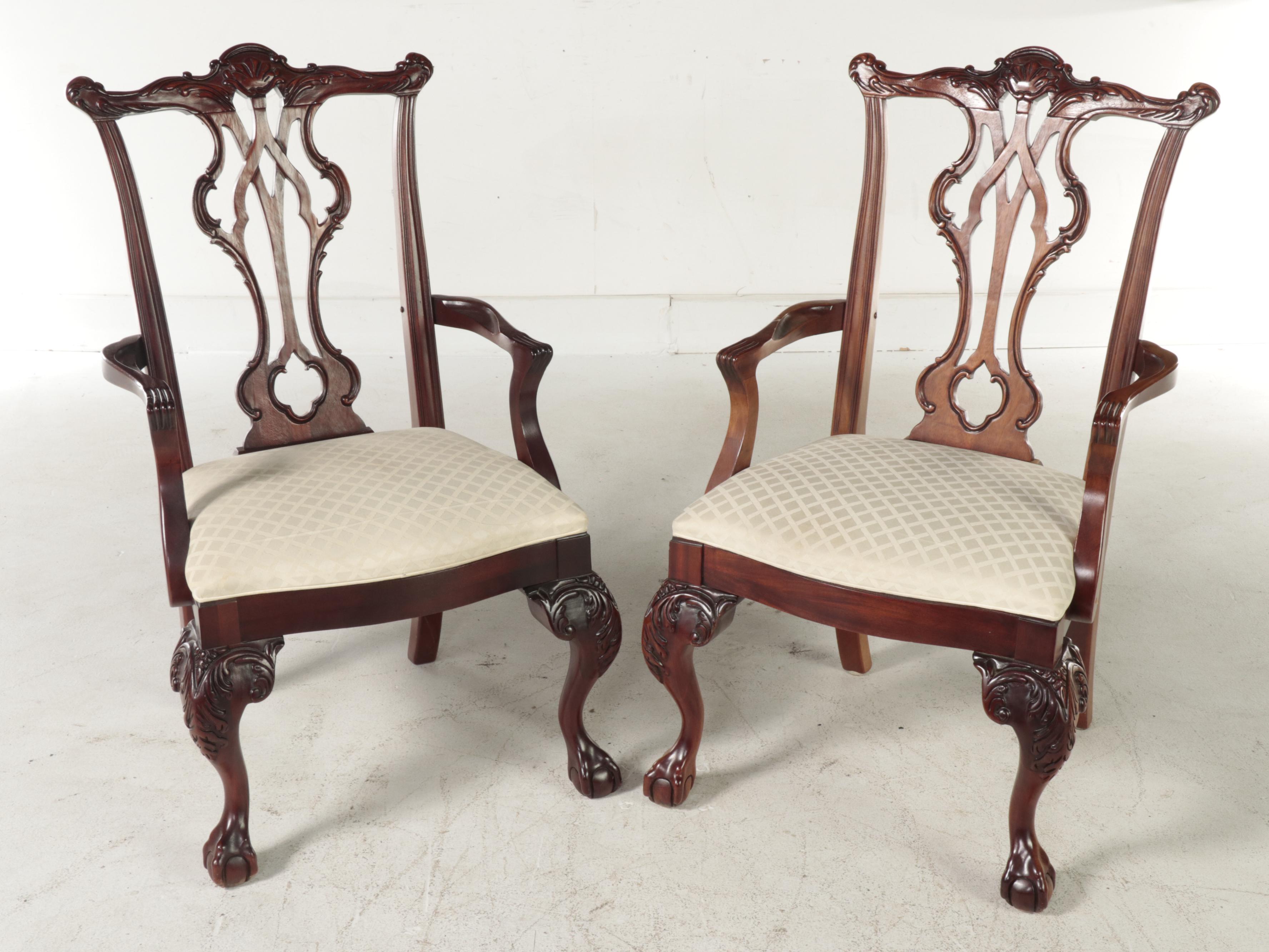 Thomasville Chippendale Style Mahogany Dining Set | EBTH