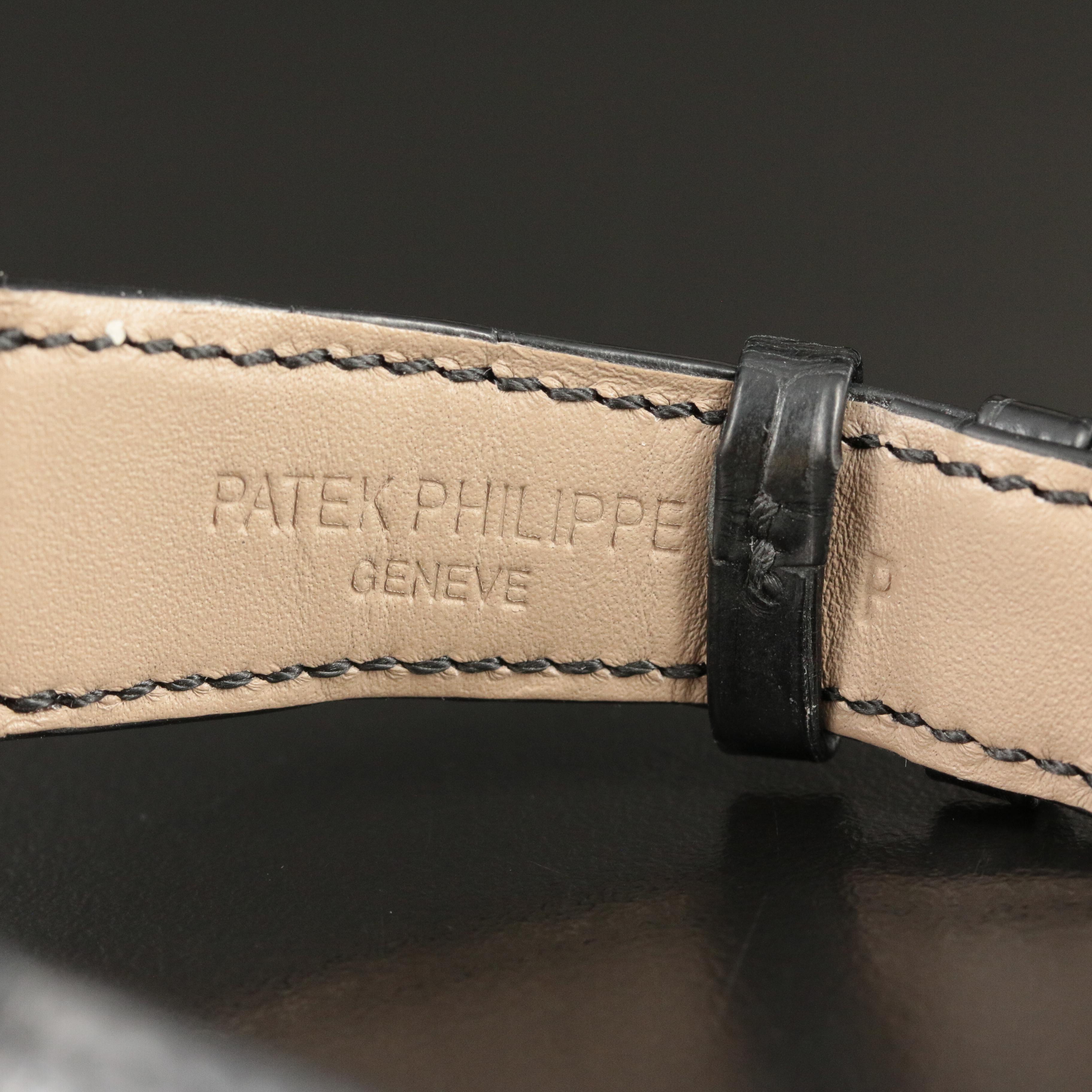 18K Patek Philippe Calatrava 6006G Watch