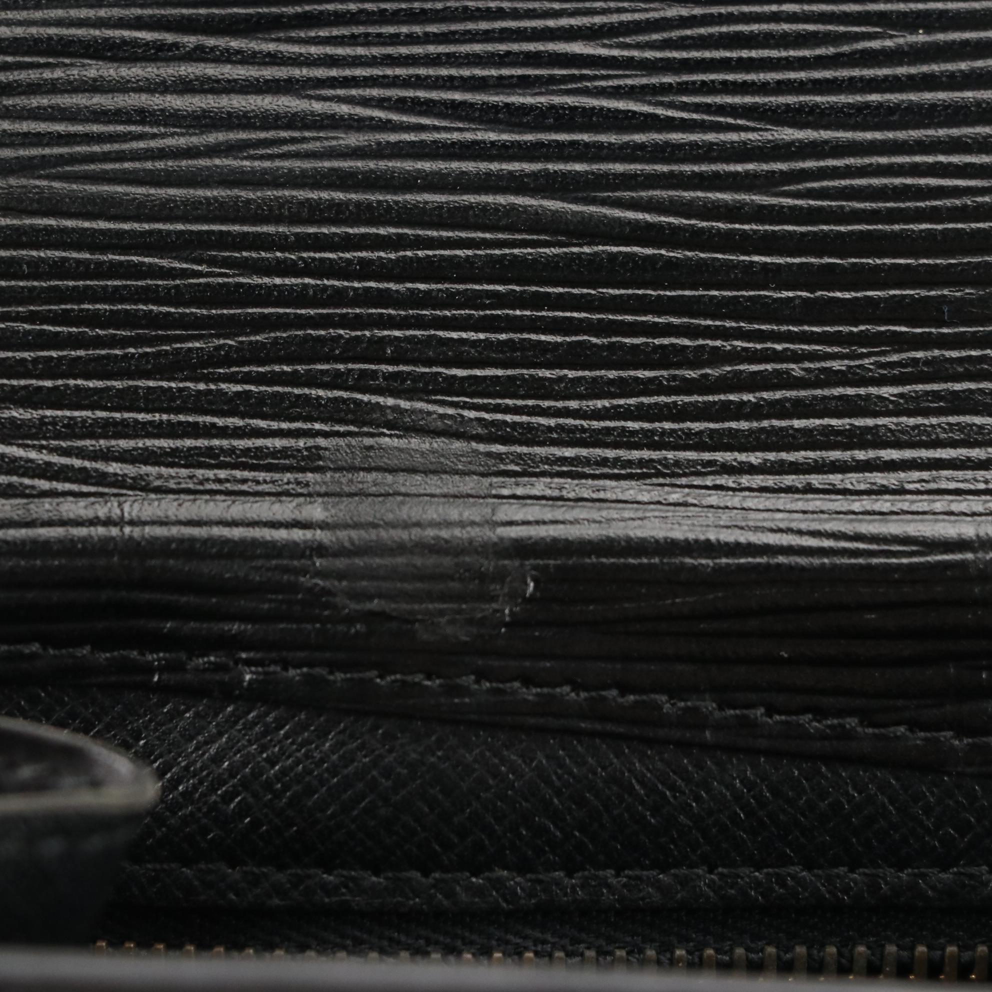 Louis Vuitton Art Deco Envelope Clutch in Epi and Smooth Leather