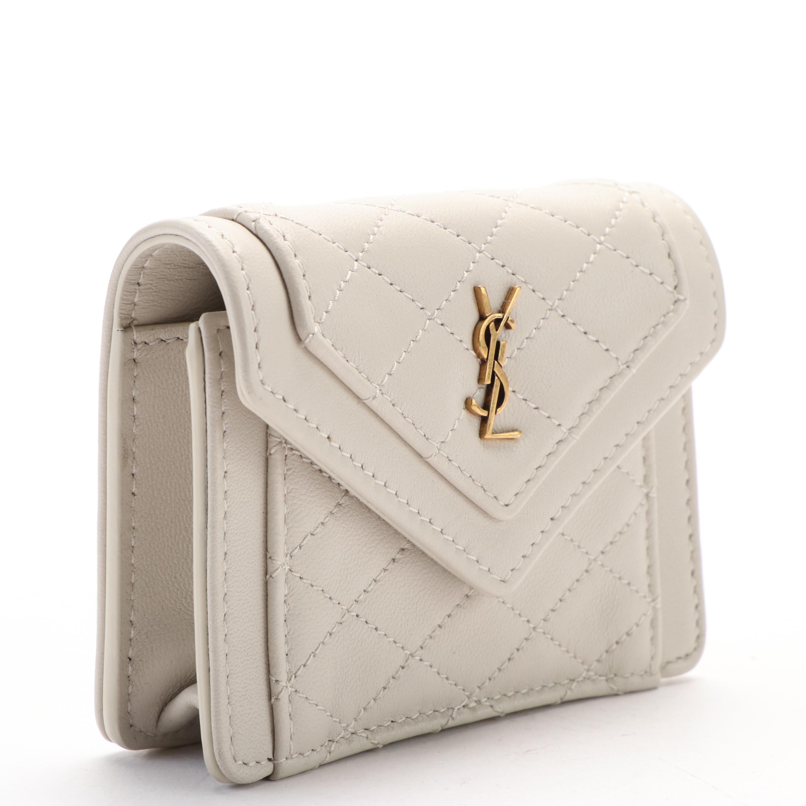 Yves Saint Laurent Card Holder in White Quilted Leather With Box