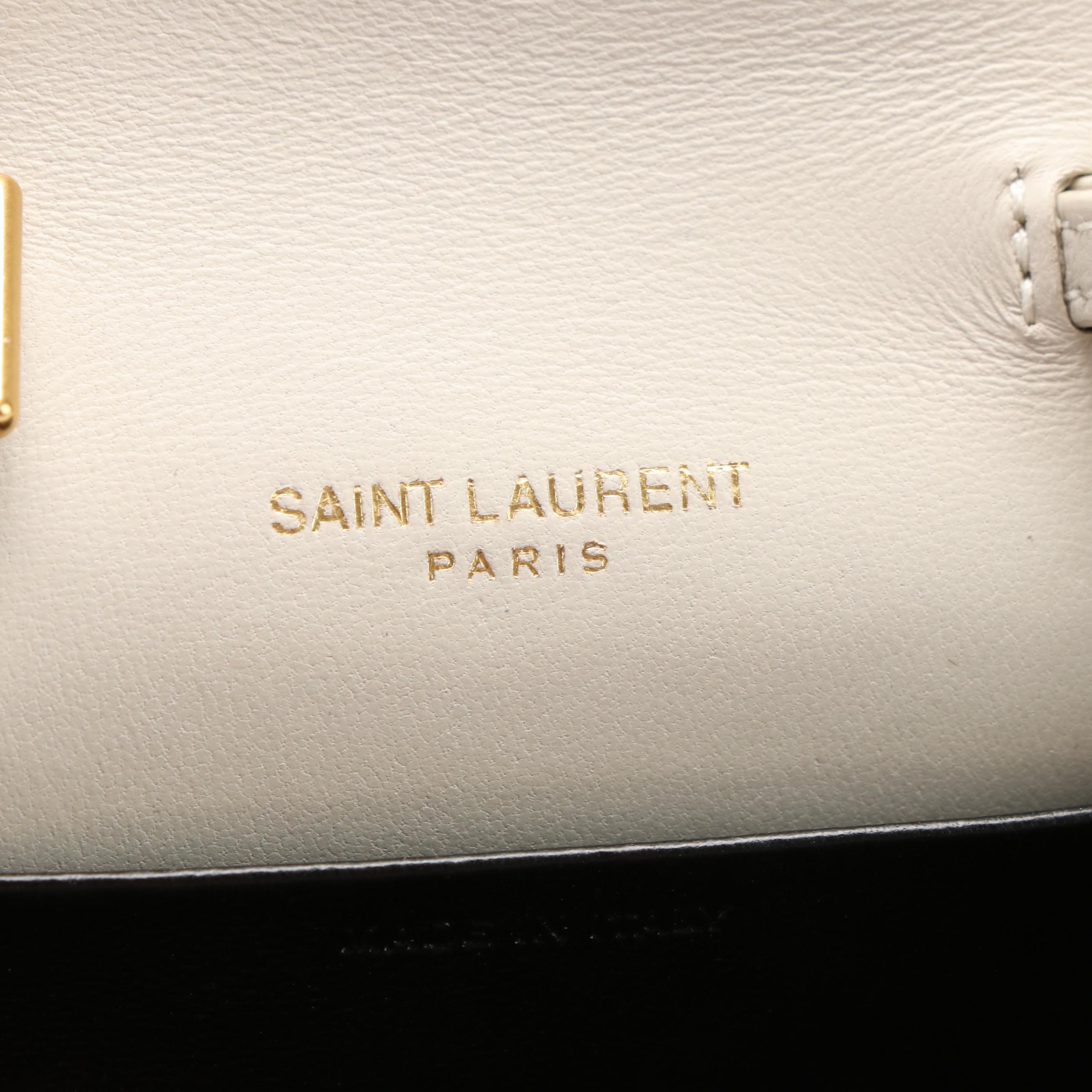 Yves Saint Laurent Card Holder in White Quilted Leather With Box