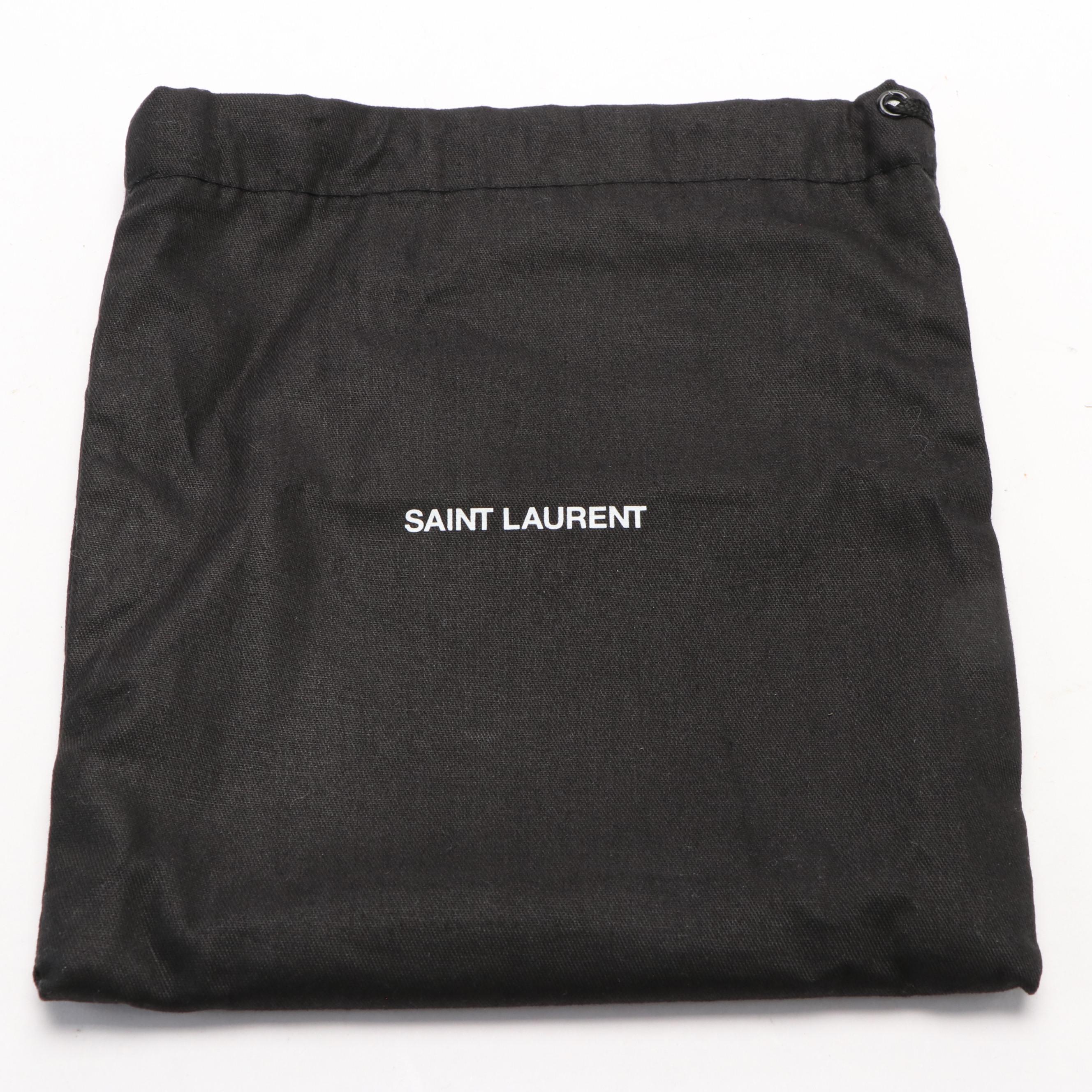 Yves Saint Laurent Card Holder in White Quilted Leather With Box