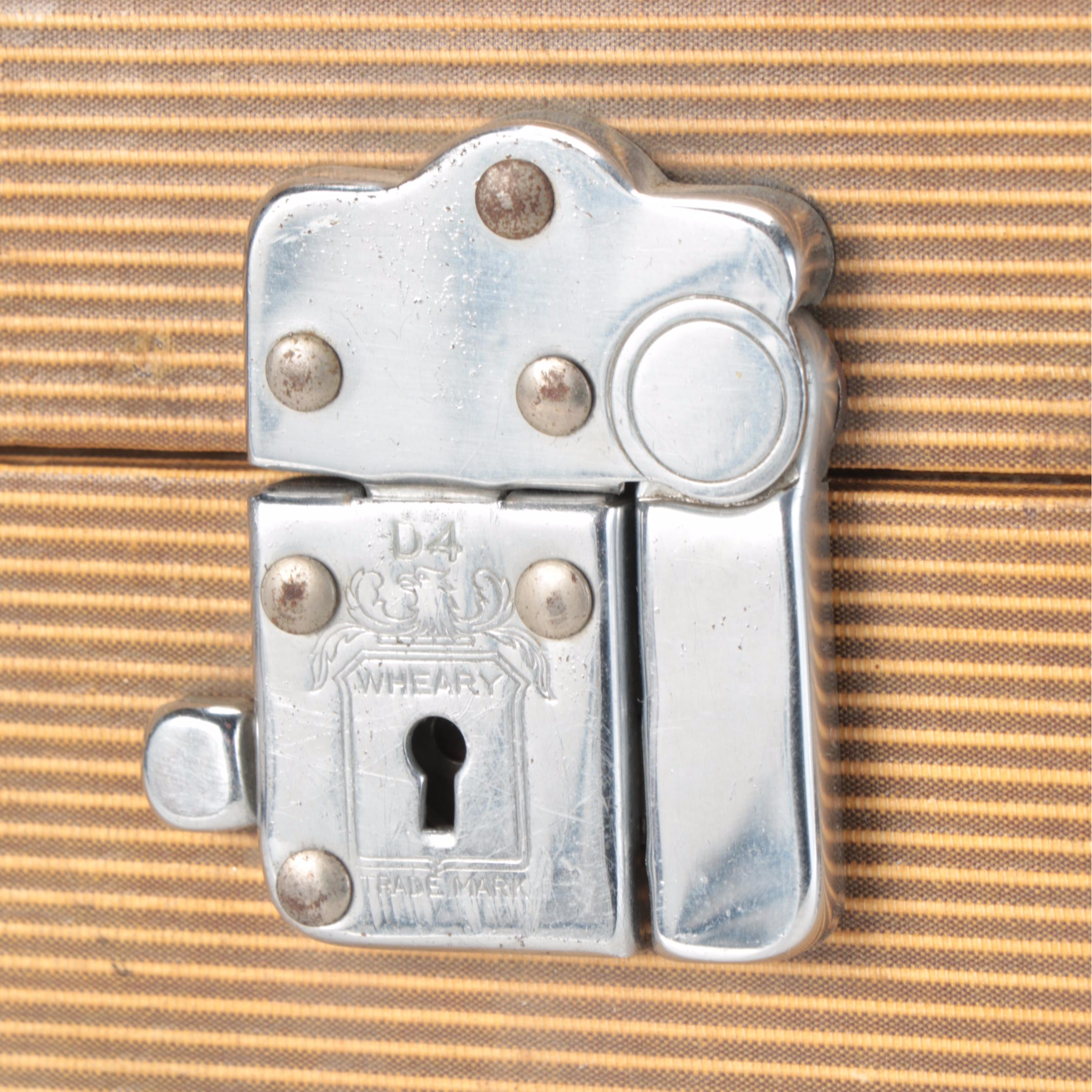 Wheary Fitted Luggage with Hangers