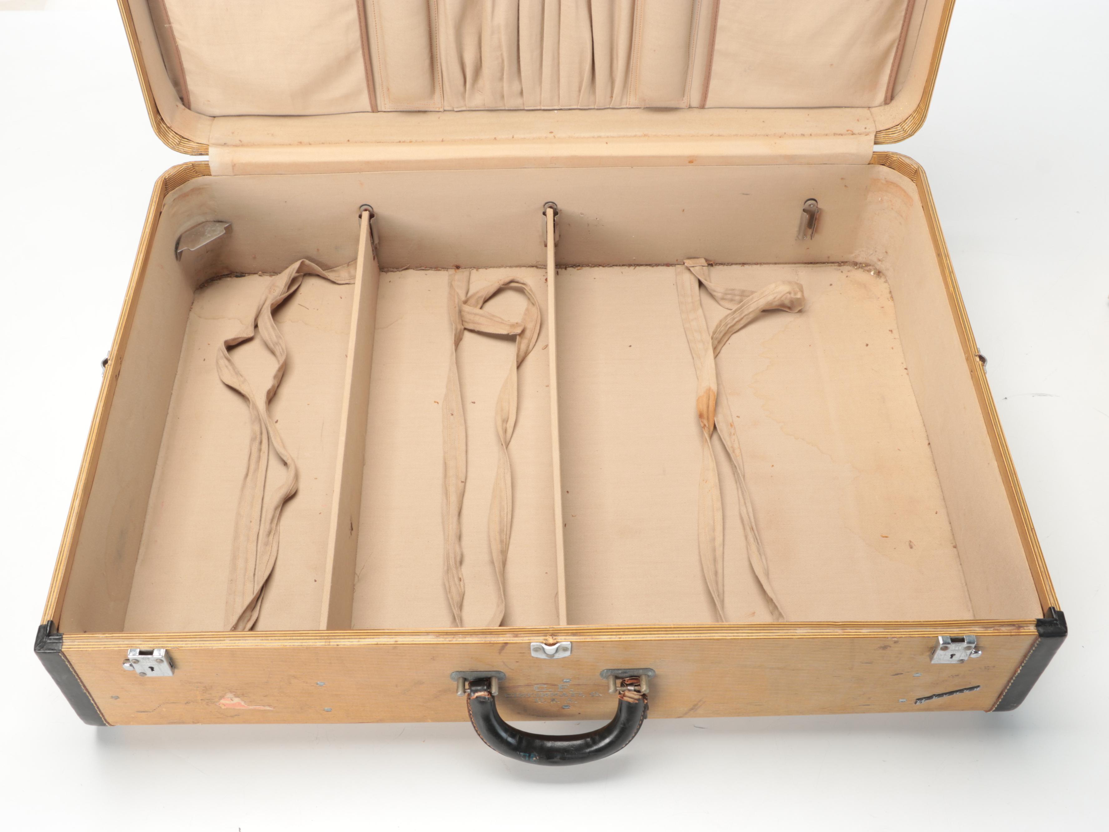 Wheary Fitted Luggage with Hangers